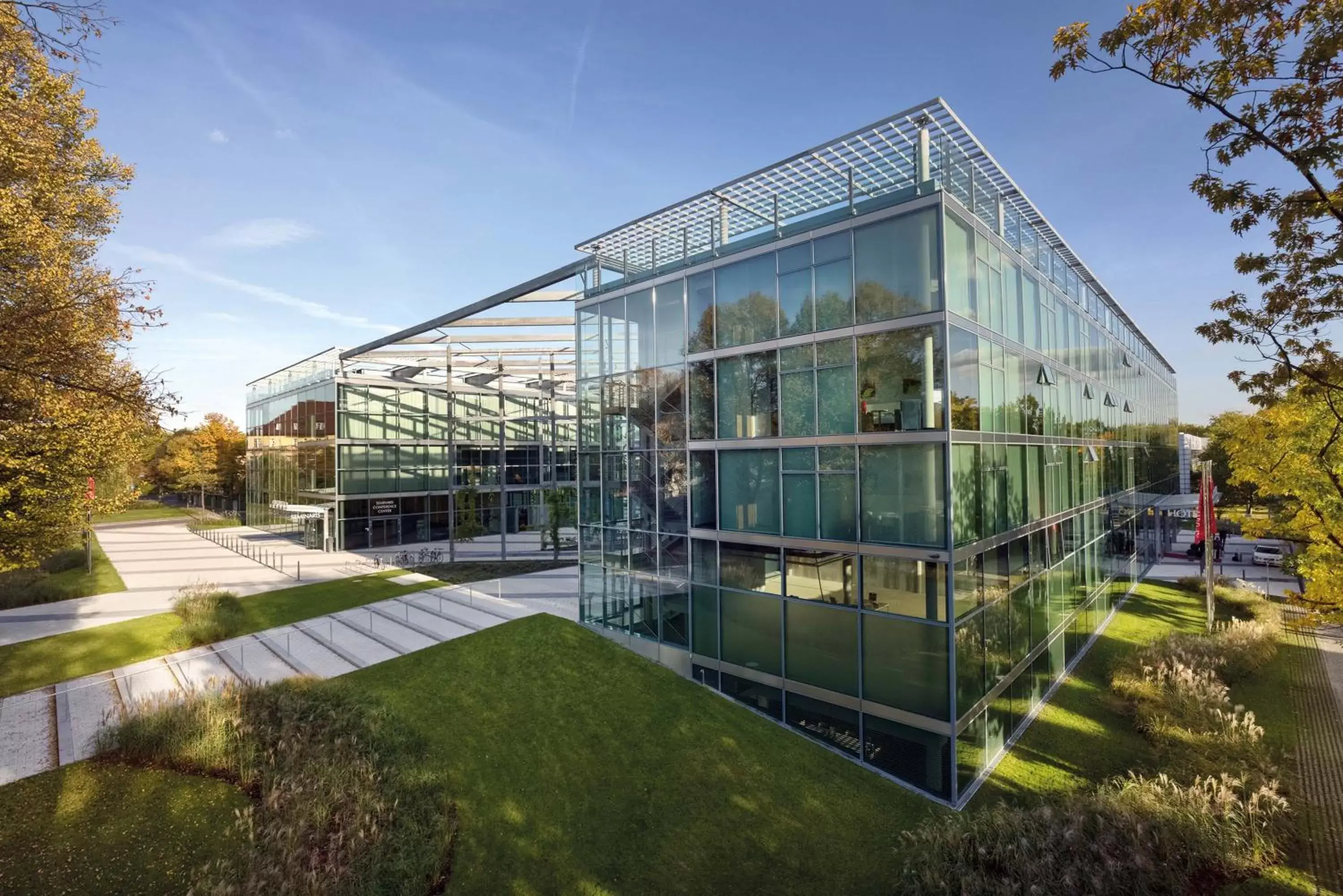 Facade/entrance in Seminaris CampusHotel Berlin Facade/entrance in Seminaris CampusHotel Berlin