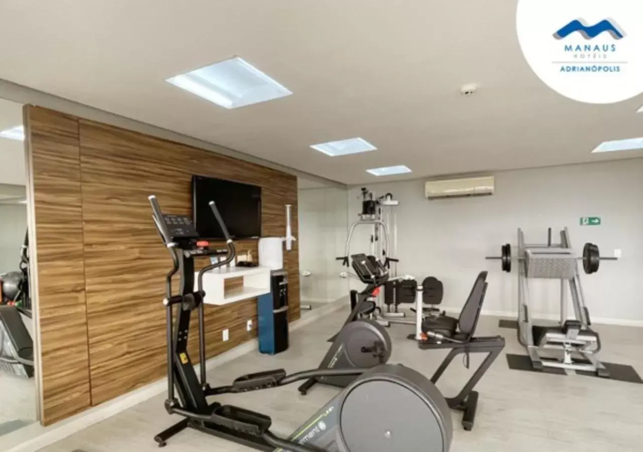 Property building, Fitness Center/Facilities in Hotel Adrianópolis All Suites