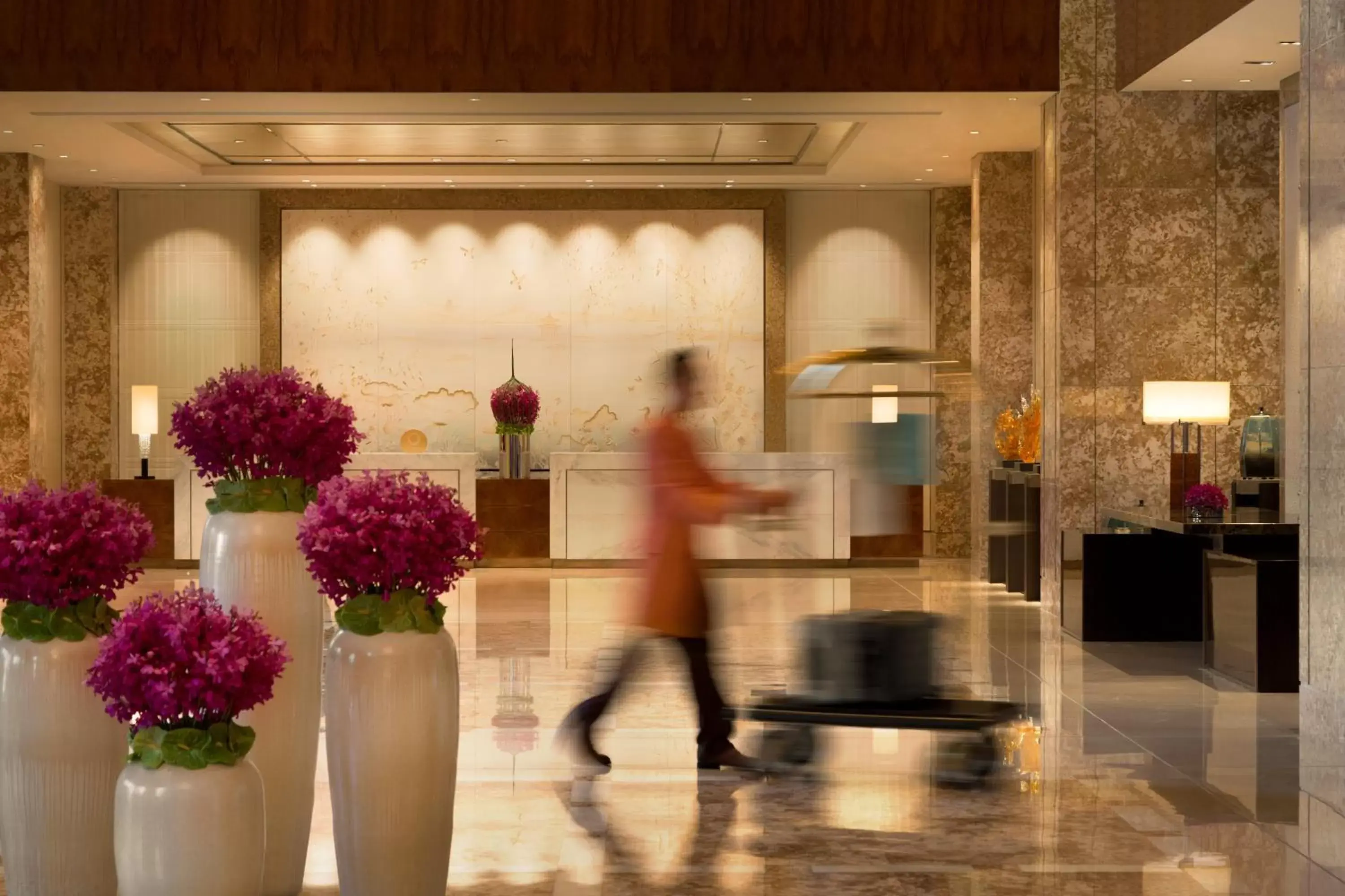 Lobby or reception, Lobby/Reception in Midtown Shangri-La, Hangzhou