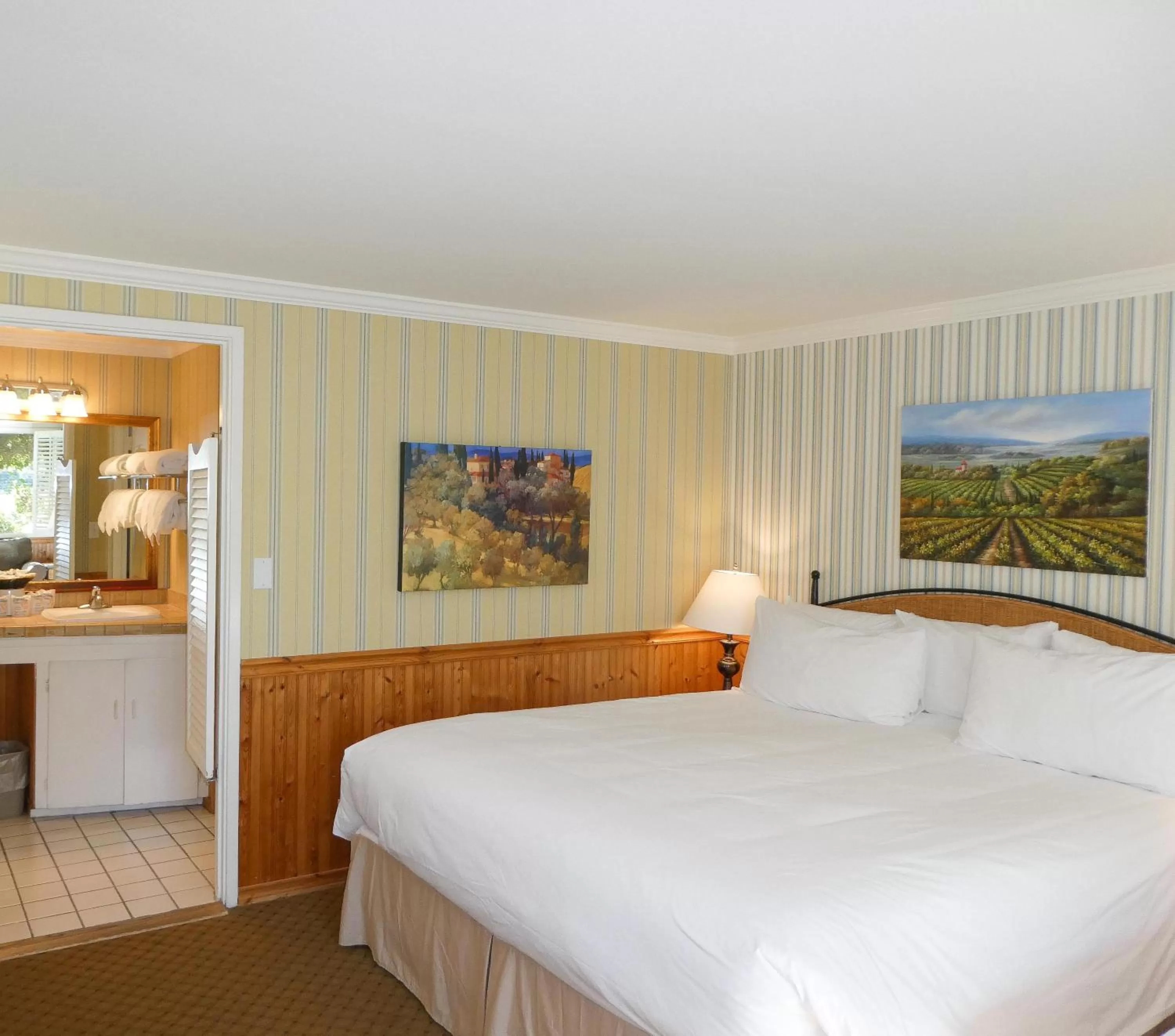 Torres Room, 1 King, 1 Twin in Carmel Fireplace Inn