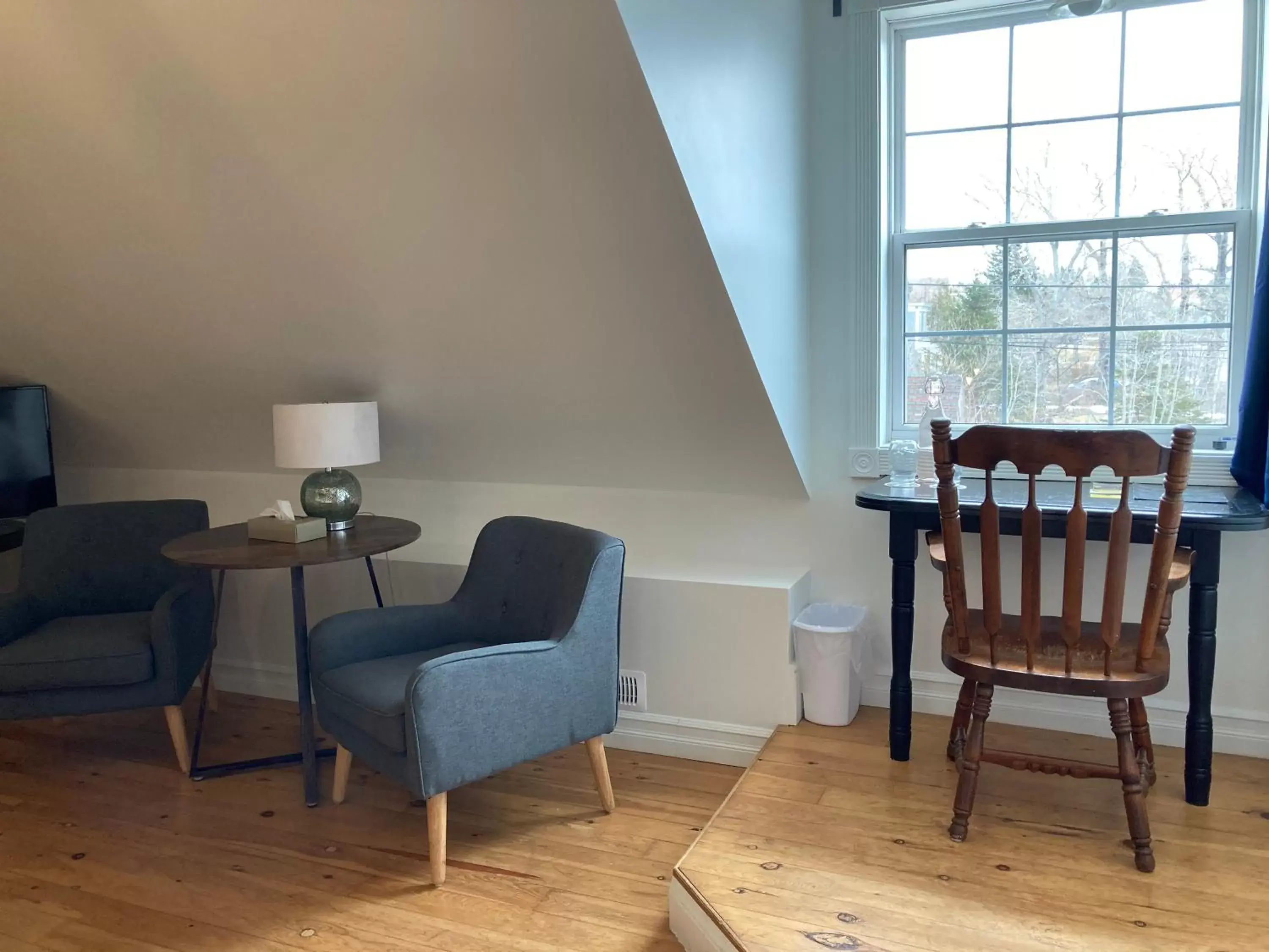 Seating Area in Groundswell Pub & Inn