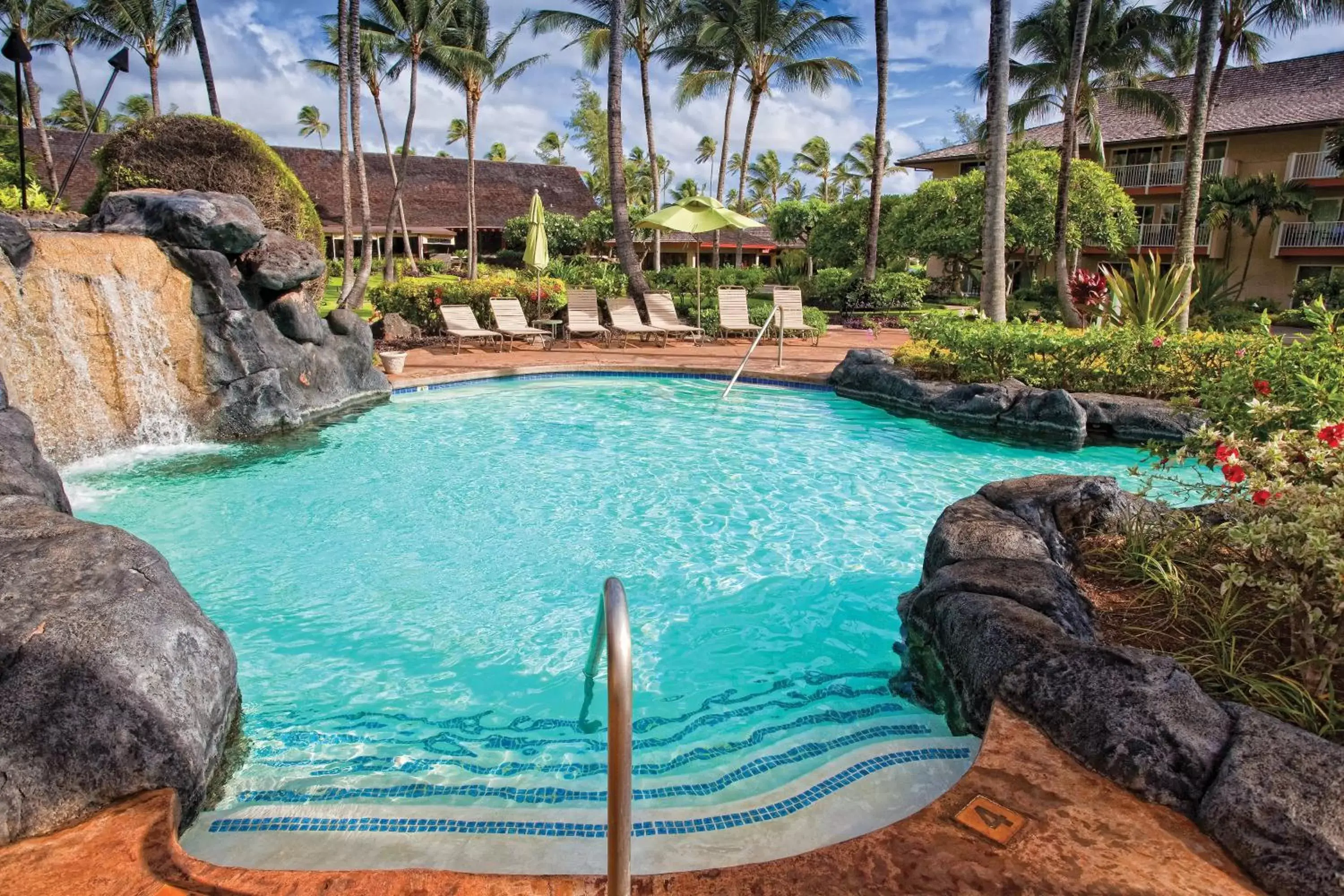 Swimming Pool in Kauai Coast Resort at the Beach Boy