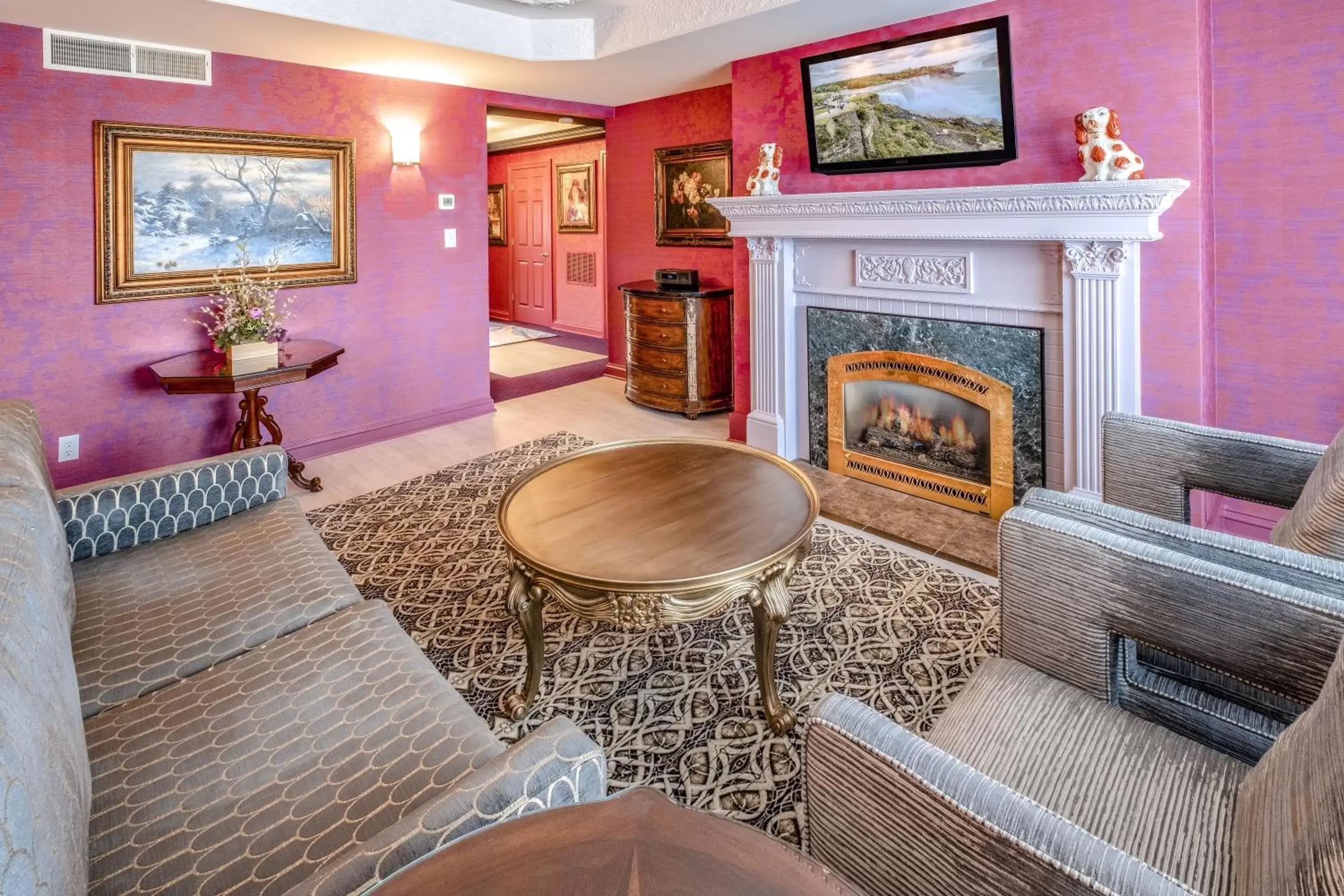 Living room, Seating Area in Red Coach Inn