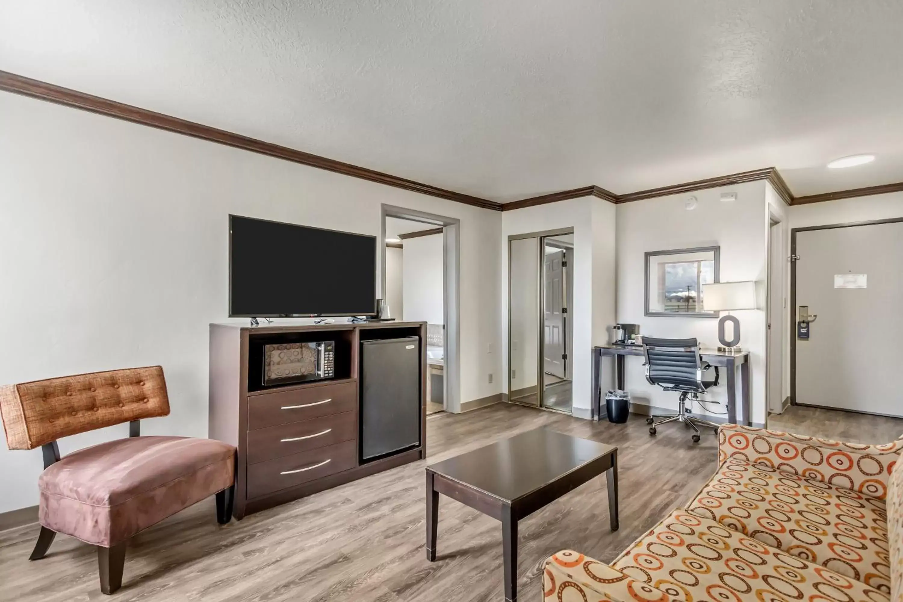 Seating Area in Park Inn by Radisson Salt Lake City -Midvale