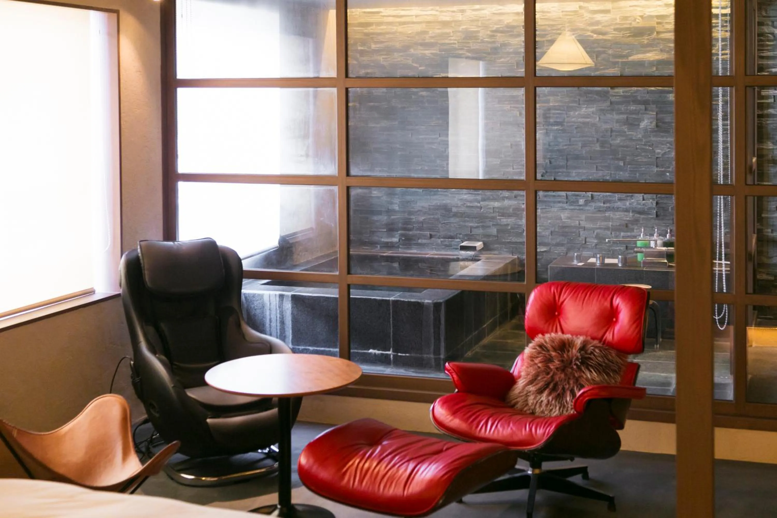 Room with Tatami Area and Private Hot Spring Bath - Yuzuriha in Ryokan Yoshidaya