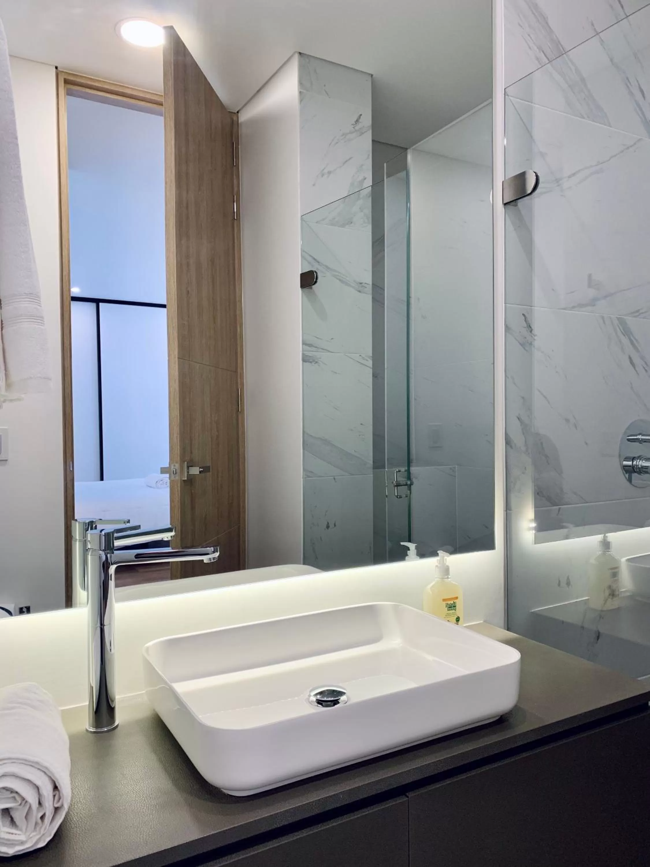 Bathroom in Kubik apartments in Exclusive Virrey