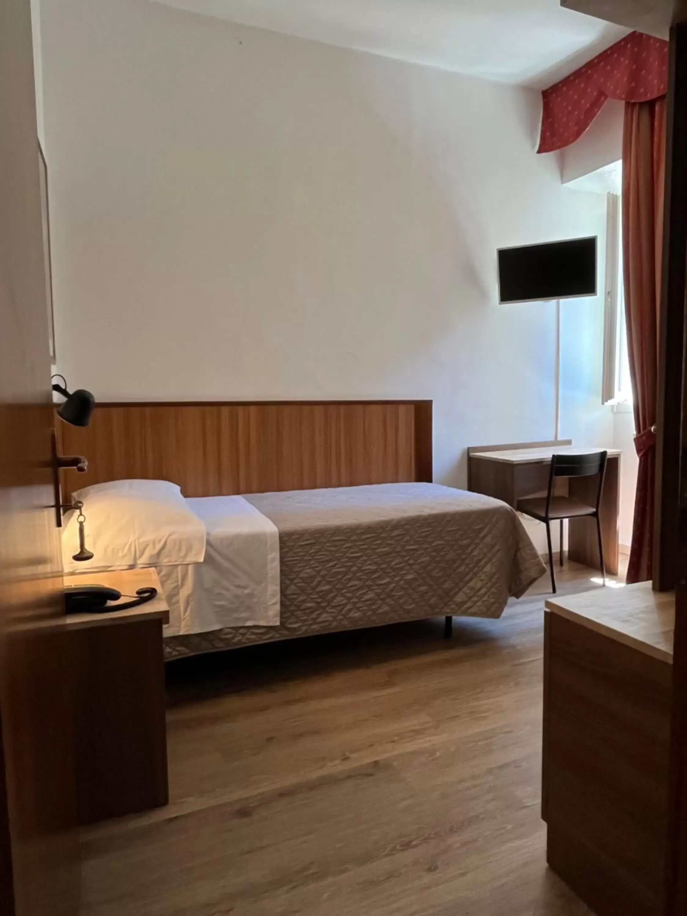 Bed in Hotel Umbria