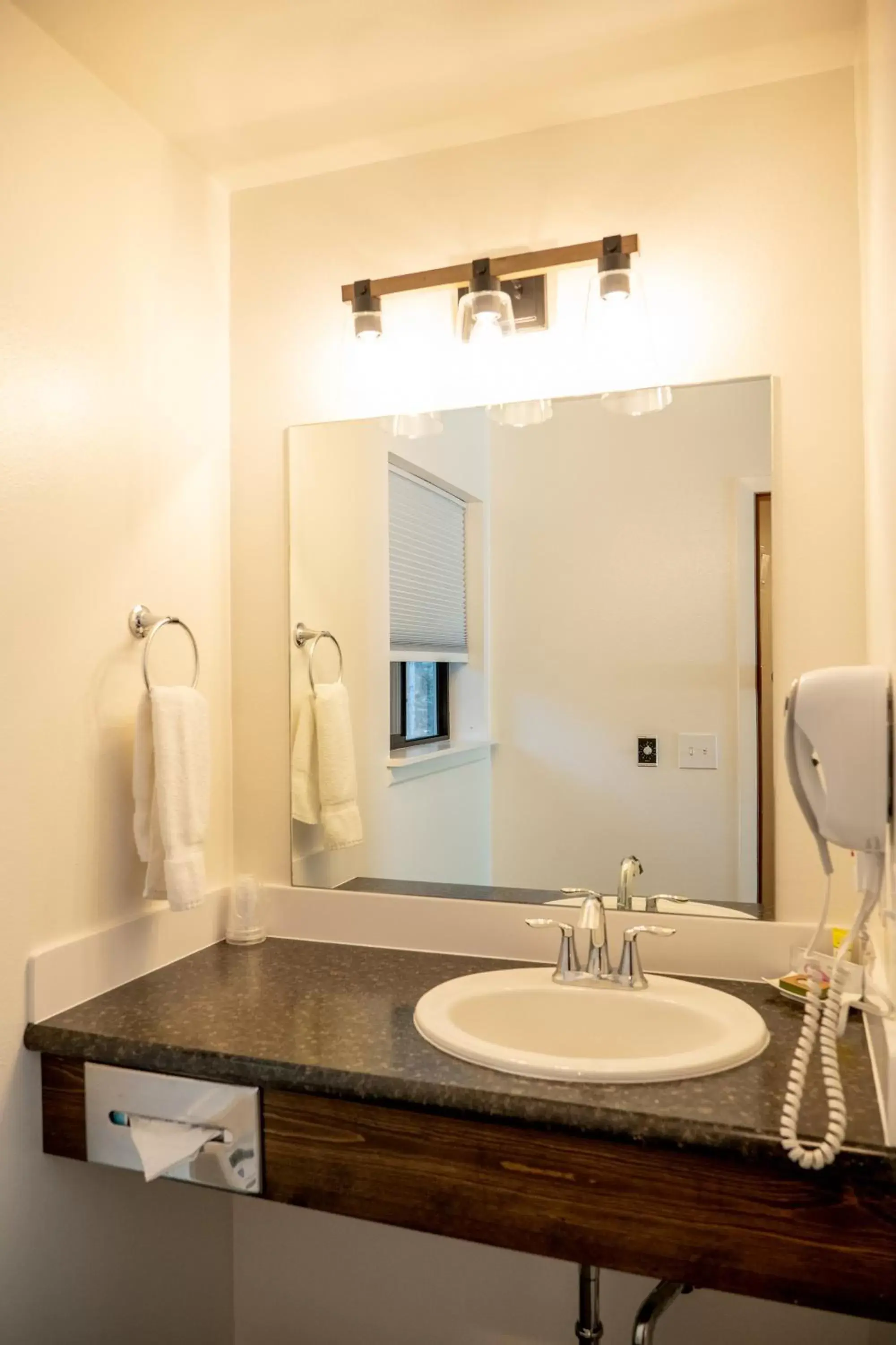 Bathroom in Eagle Cap Chalets