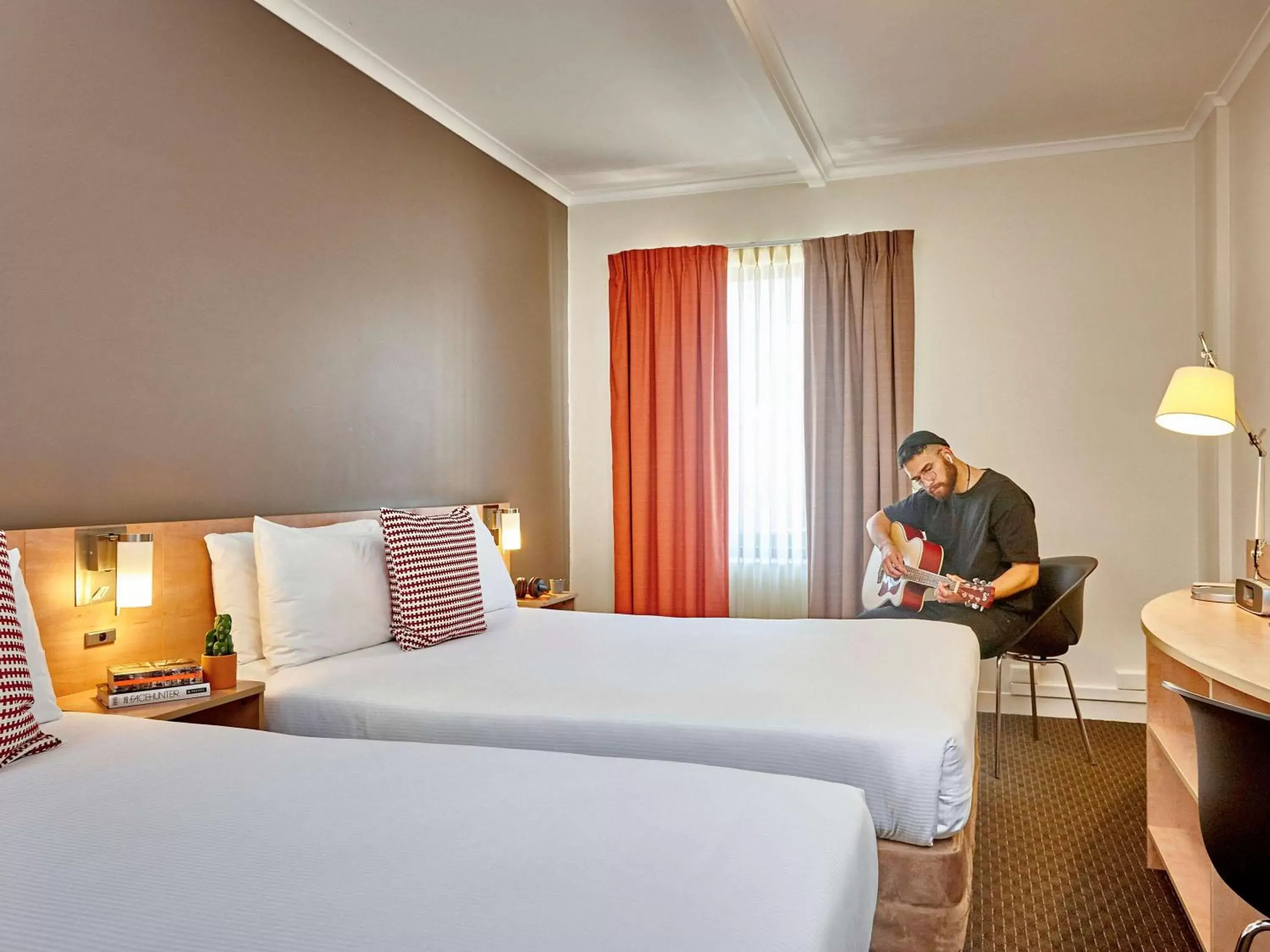 Photo of the whole room, Bed in ibis Perth