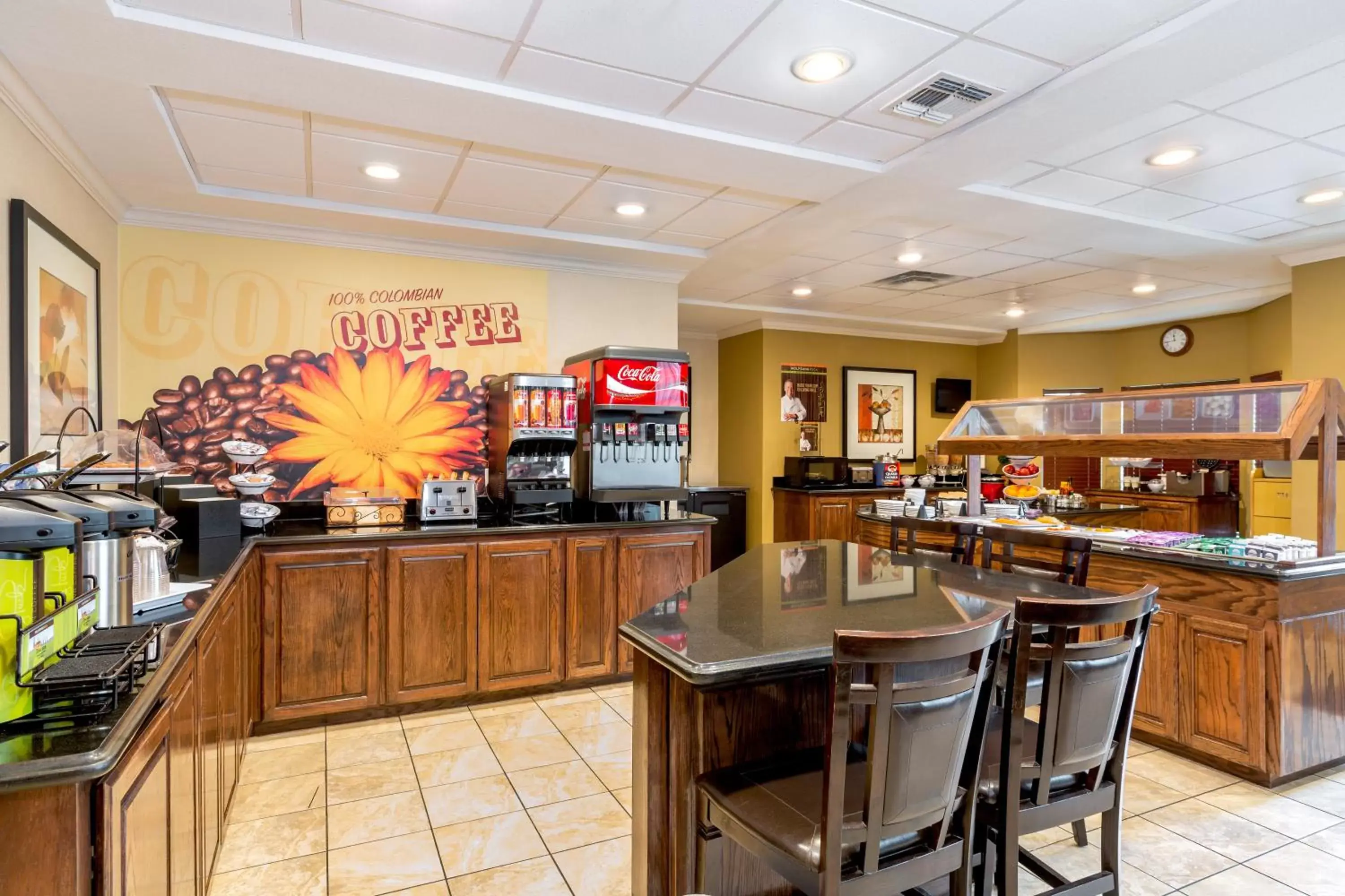 Breakfast, Restaurant/Places to Eat in Staybridge Suites McAllen, an IHG Hotel