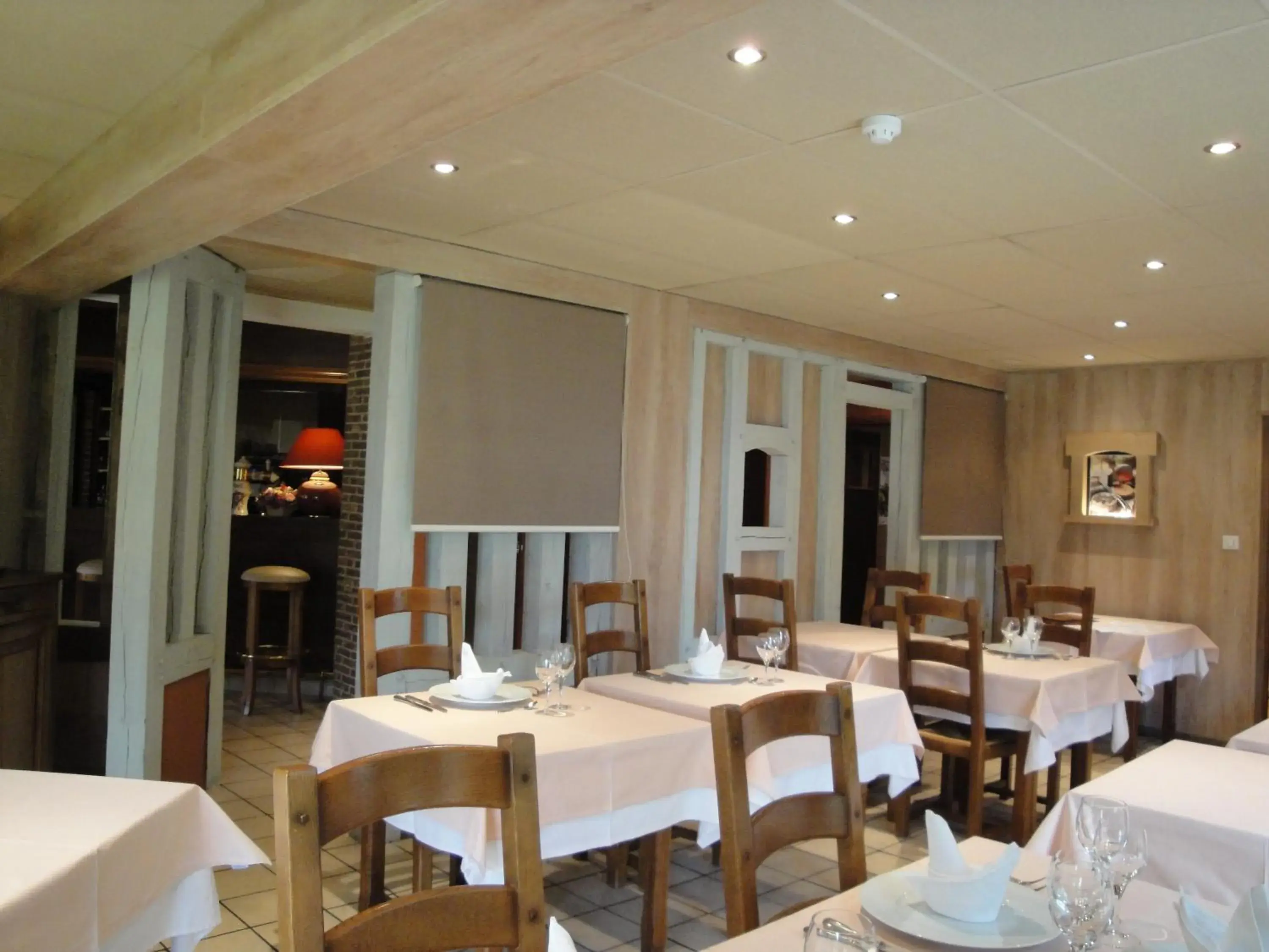 Restaurant/Places to Eat in Hotel Le Drakkar