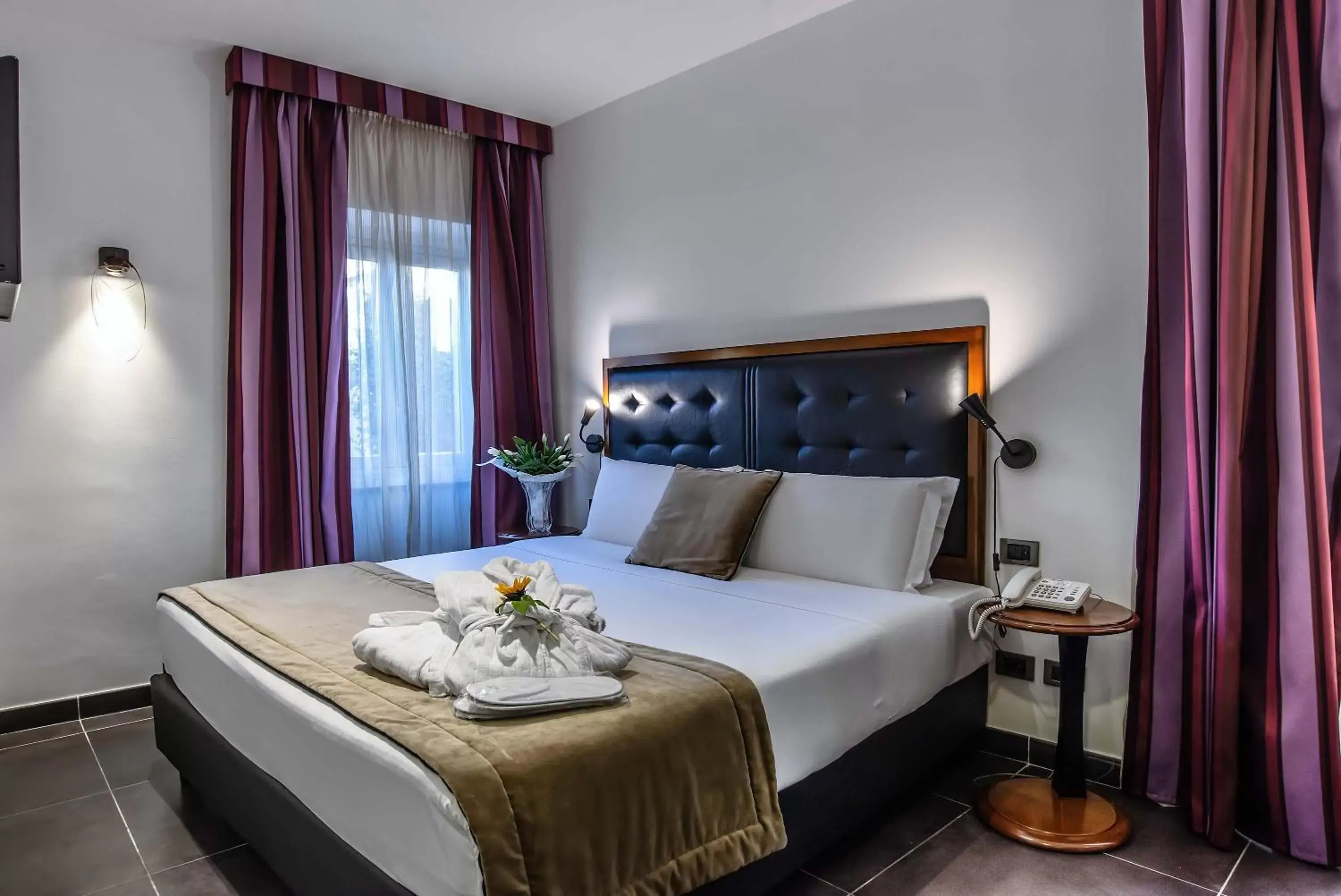 Bedroom, Bed in Navona Colors Hotel