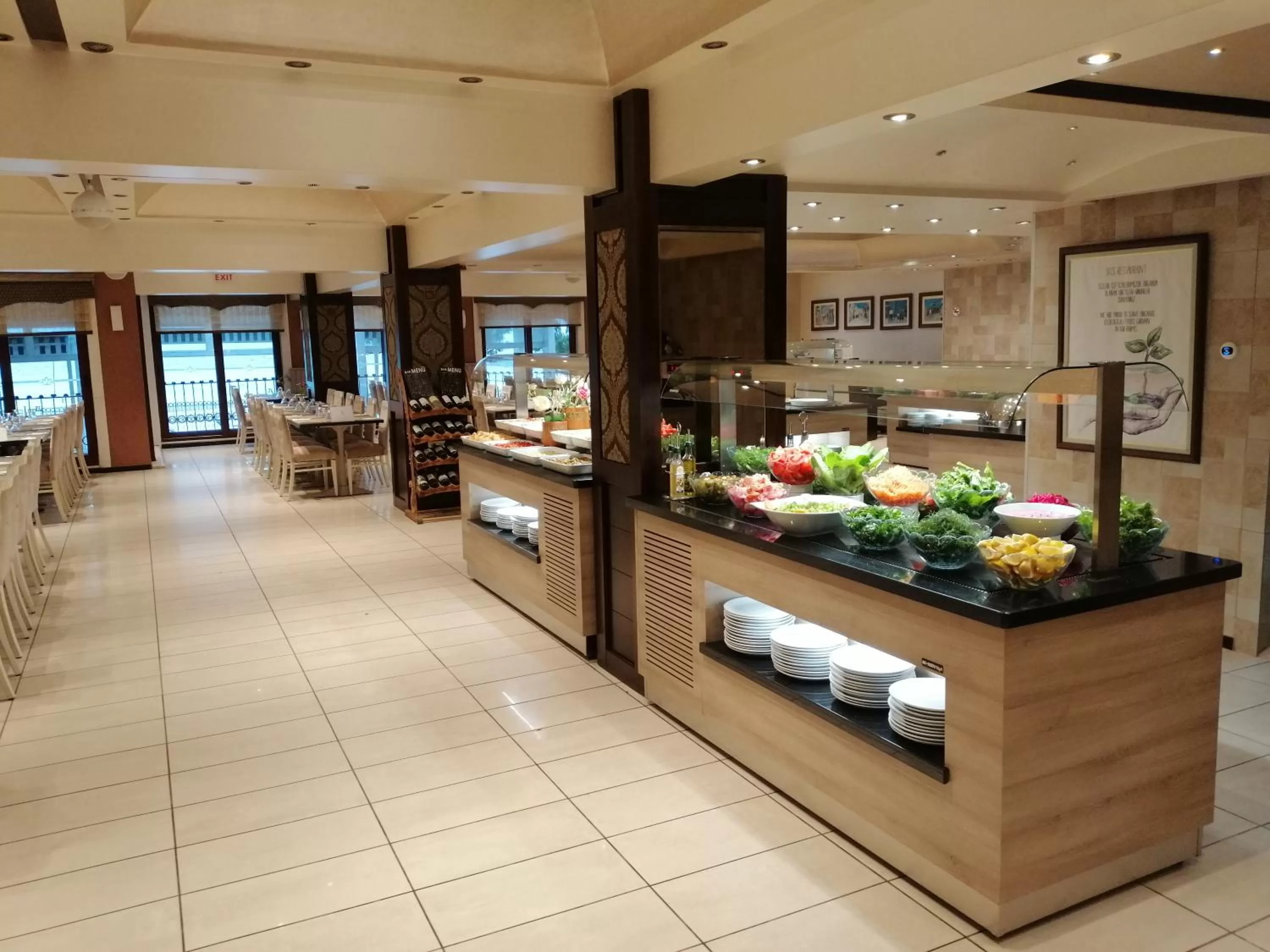 Buffet breakfast in Iris Hotel & Spa