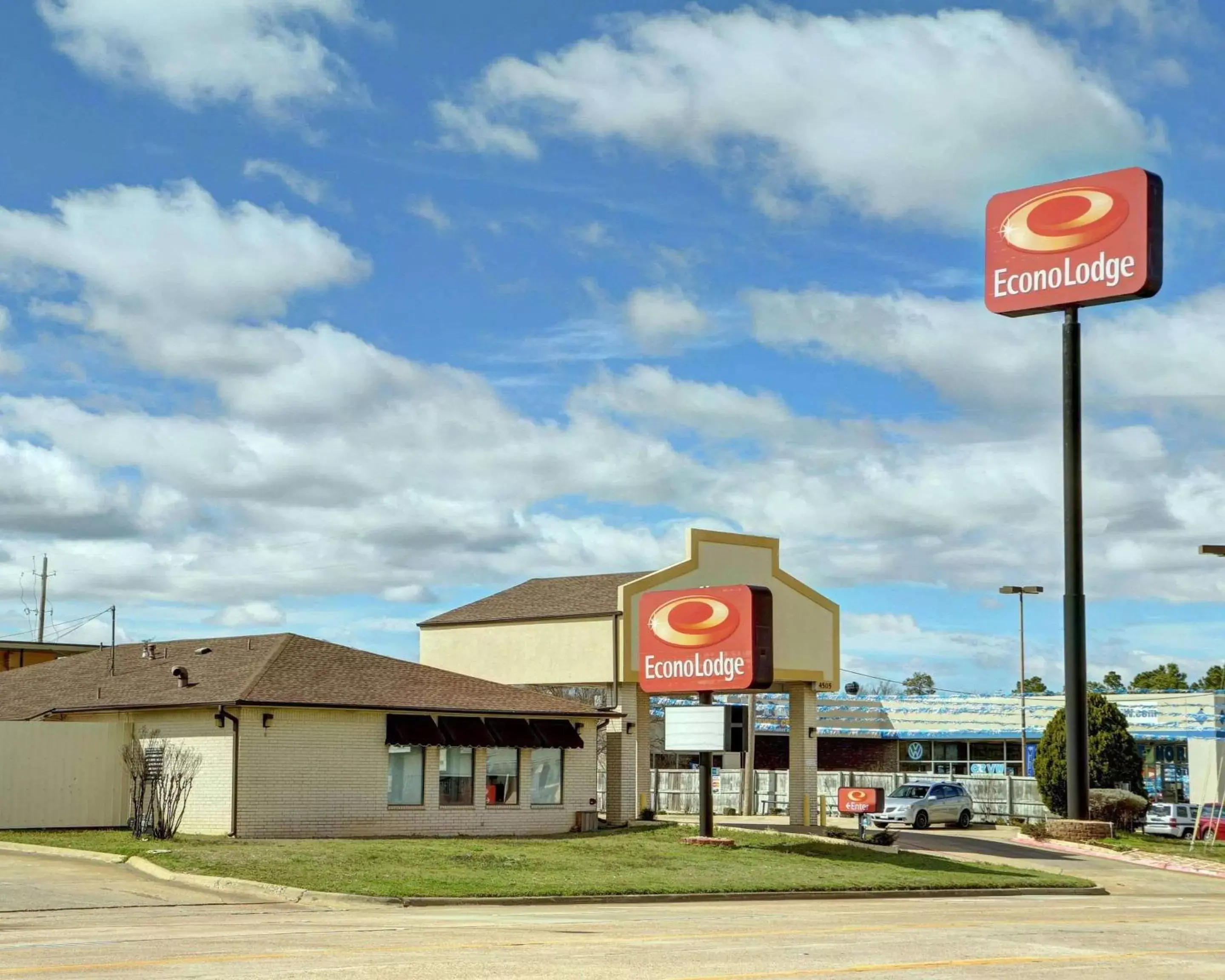 Property Building in Econo Lodge Texarkana I-30