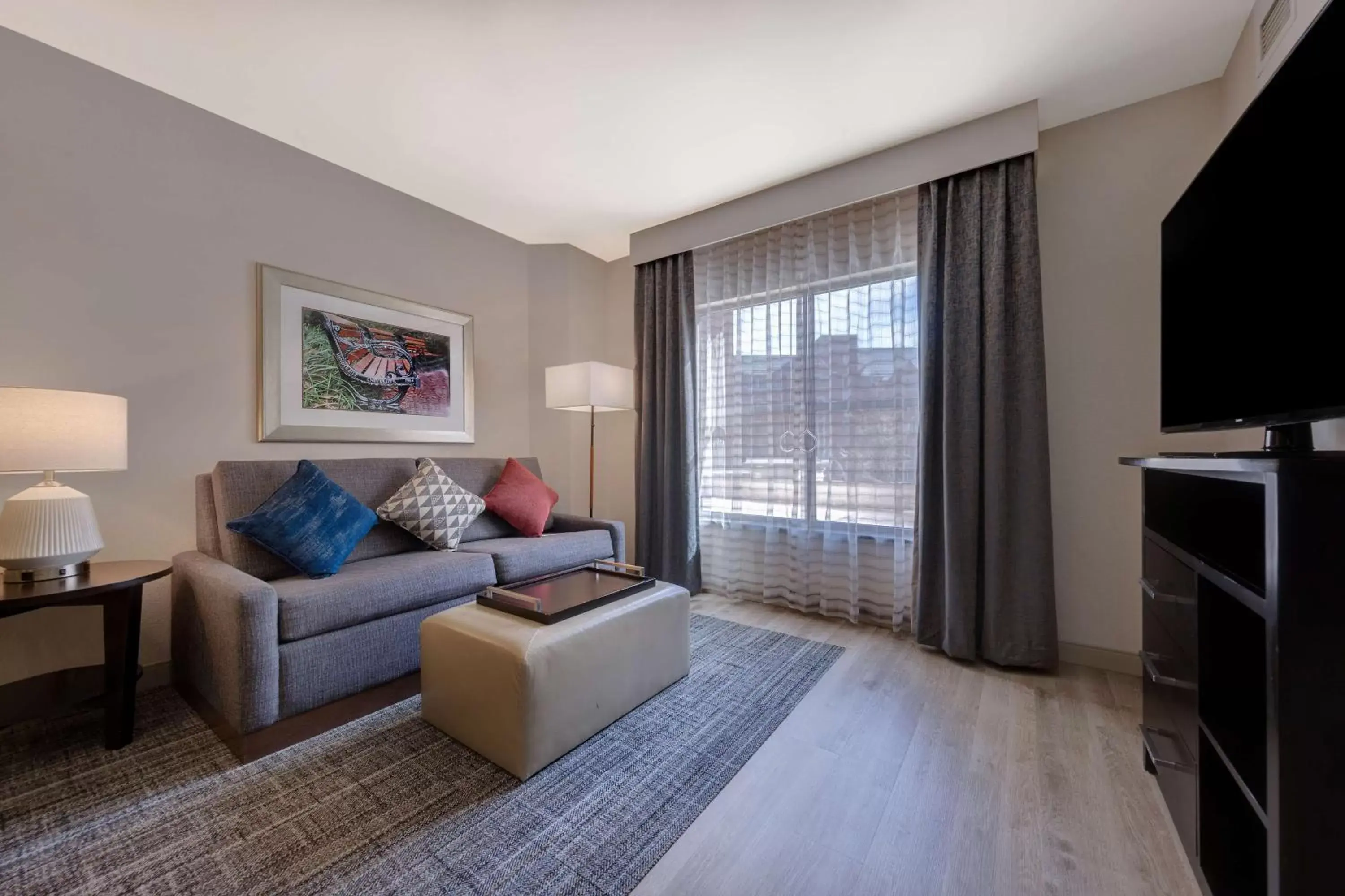 Living room, Seating Area in Homewood Suites Nashville Vanderbilt