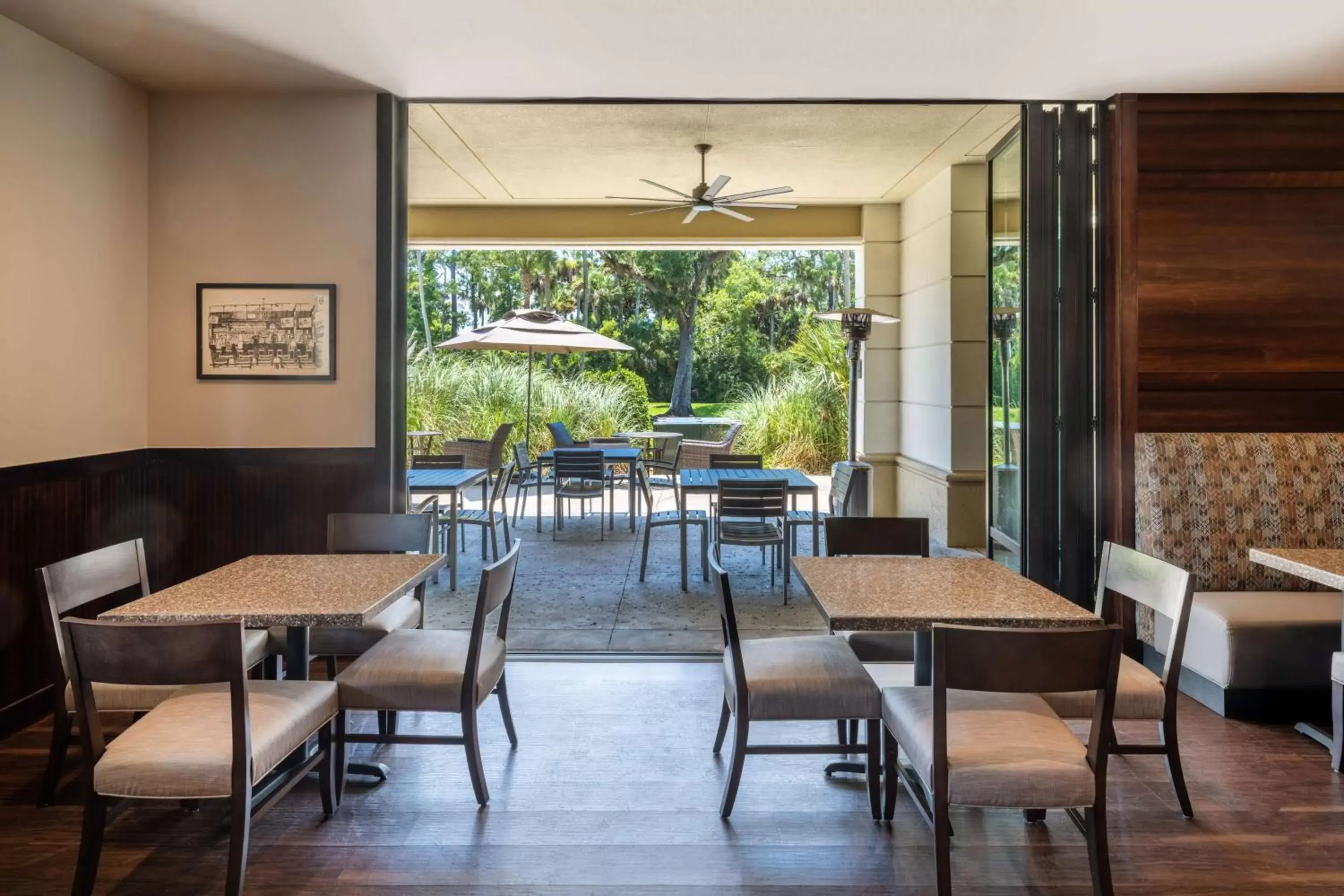 Dining area, Restaurant/Places to Eat in Hilton Garden Inn Jacksonville/Ponte Vedra