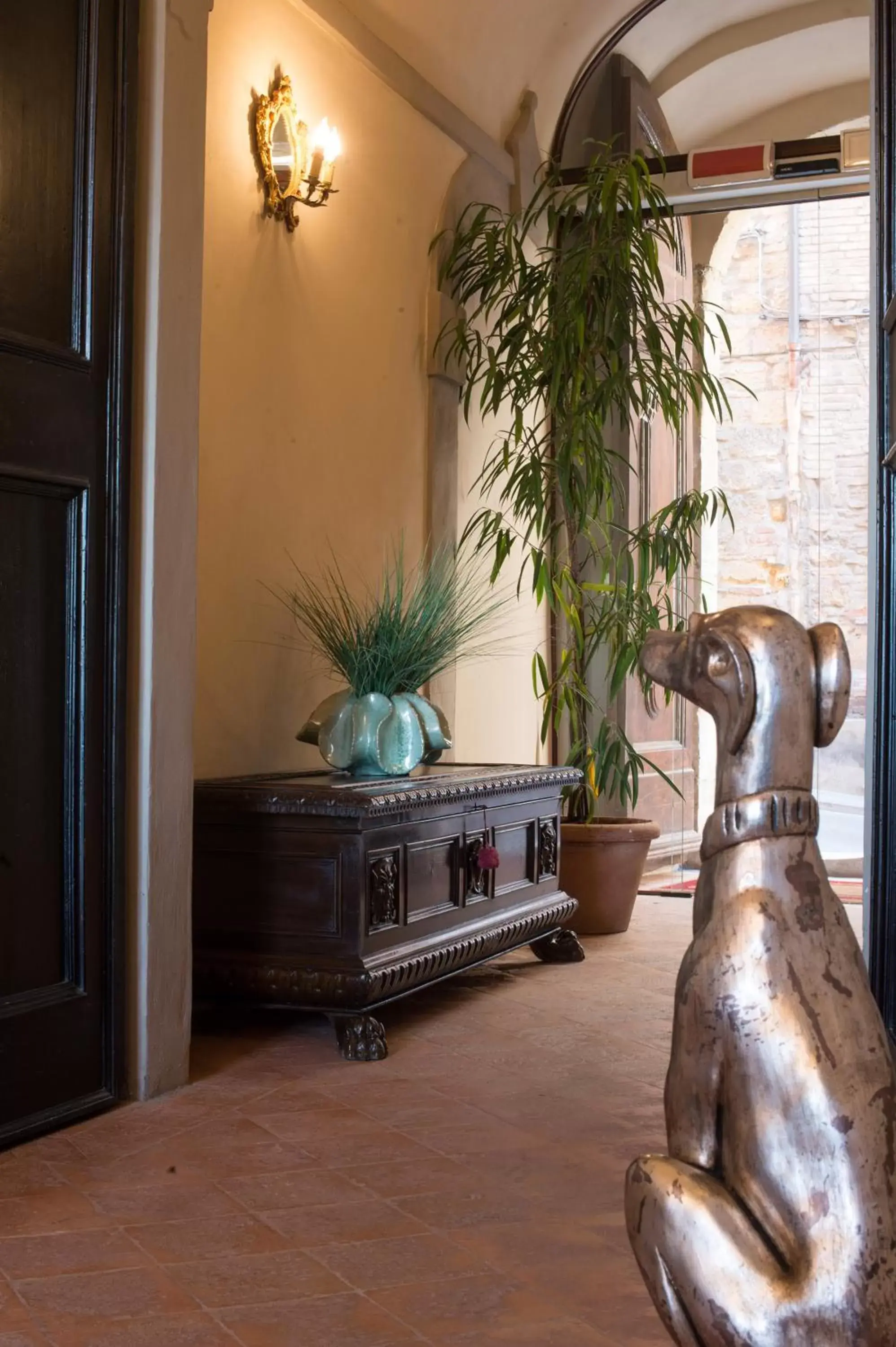 Property building in Palazzo Pacini Property building in Palazzo Pacini