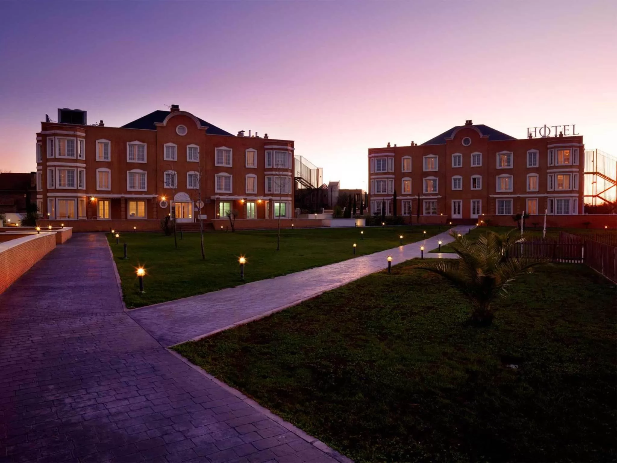 Facade/entrance in Exe Zarzuela Park