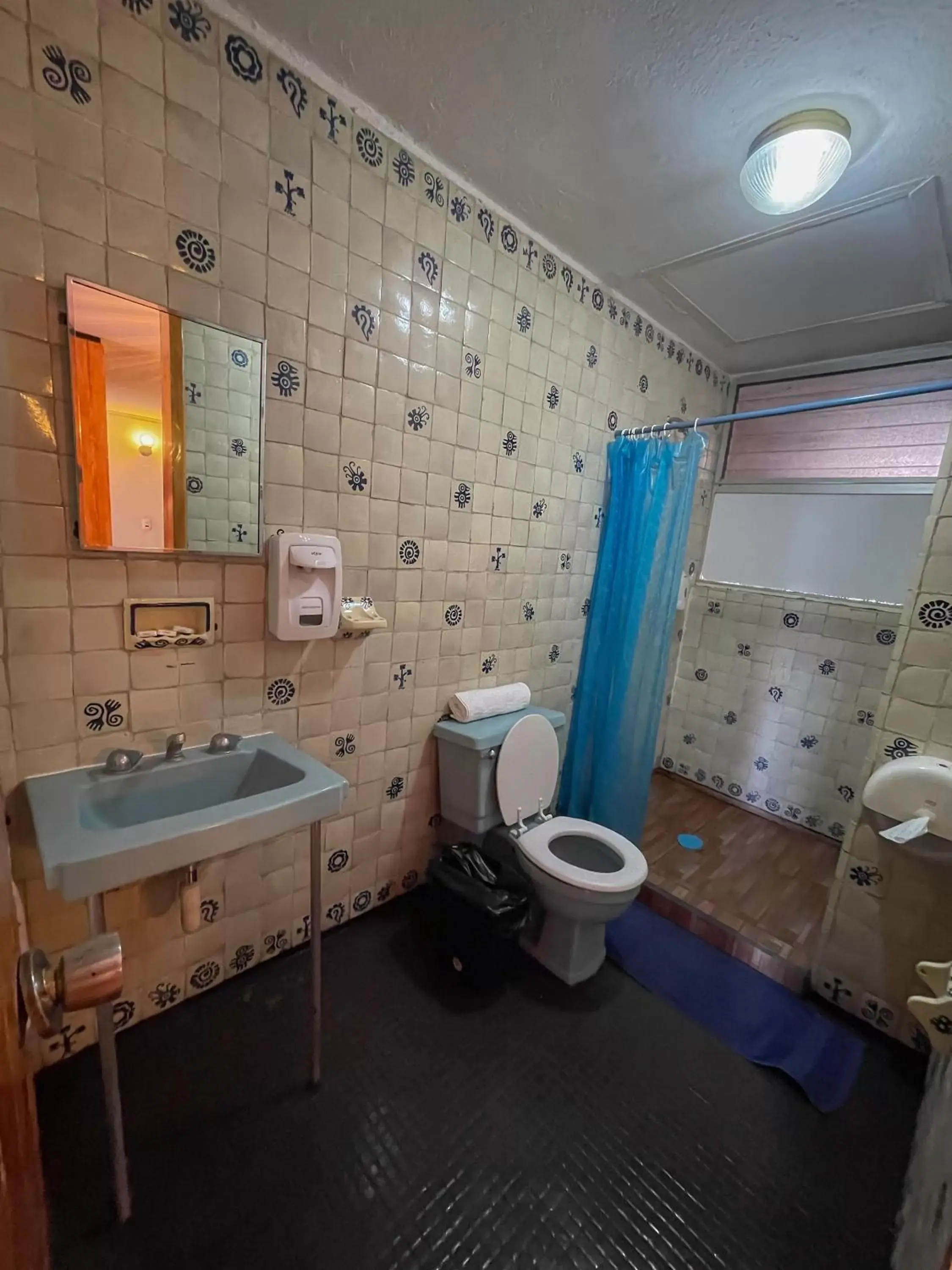Bathroom in Suites Las Plazas
