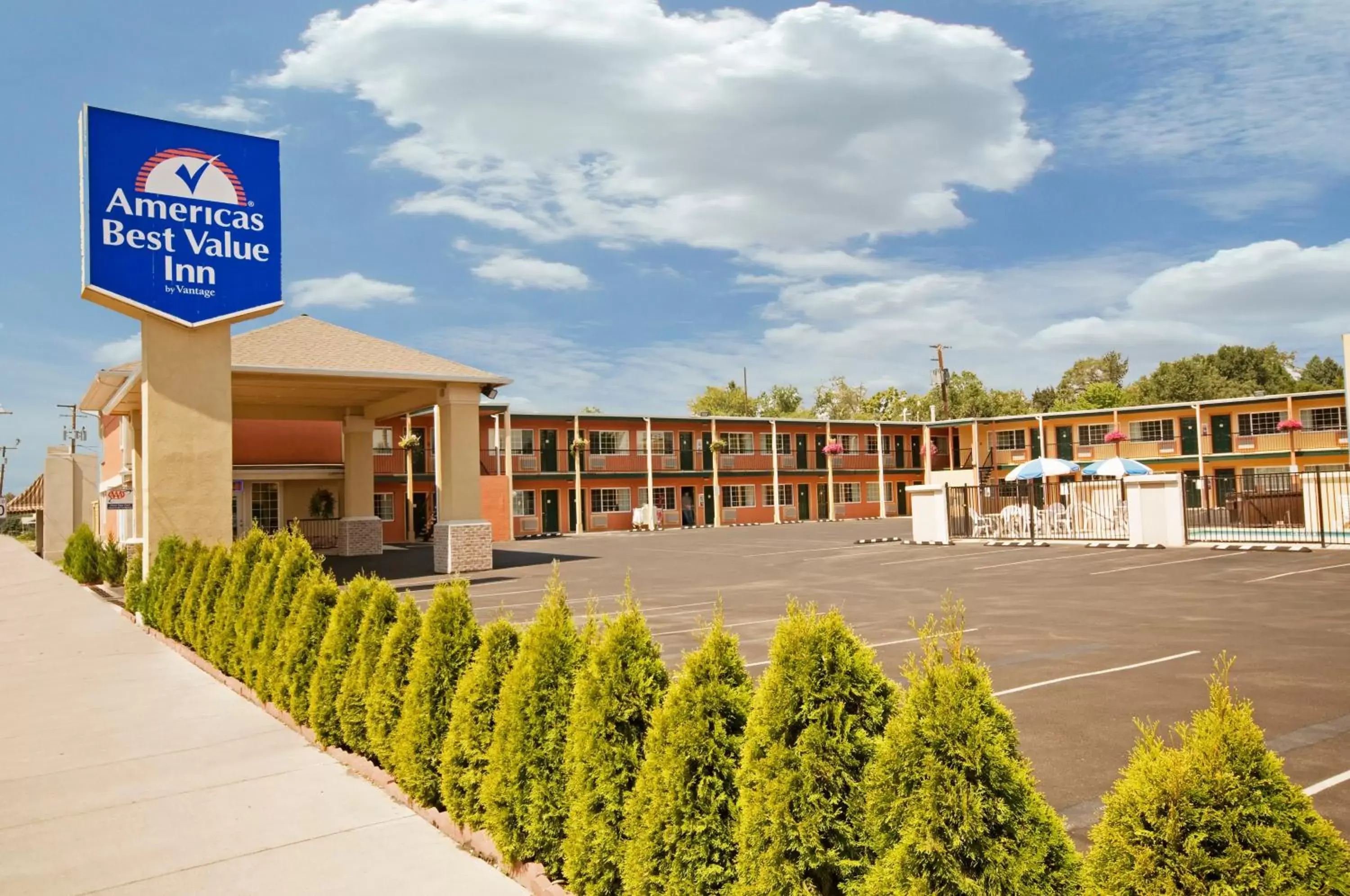 Facade/entrance in Americas Best Value Inn - Pendleton Facade/entrance in Americas Best Value Inn - Pendleton