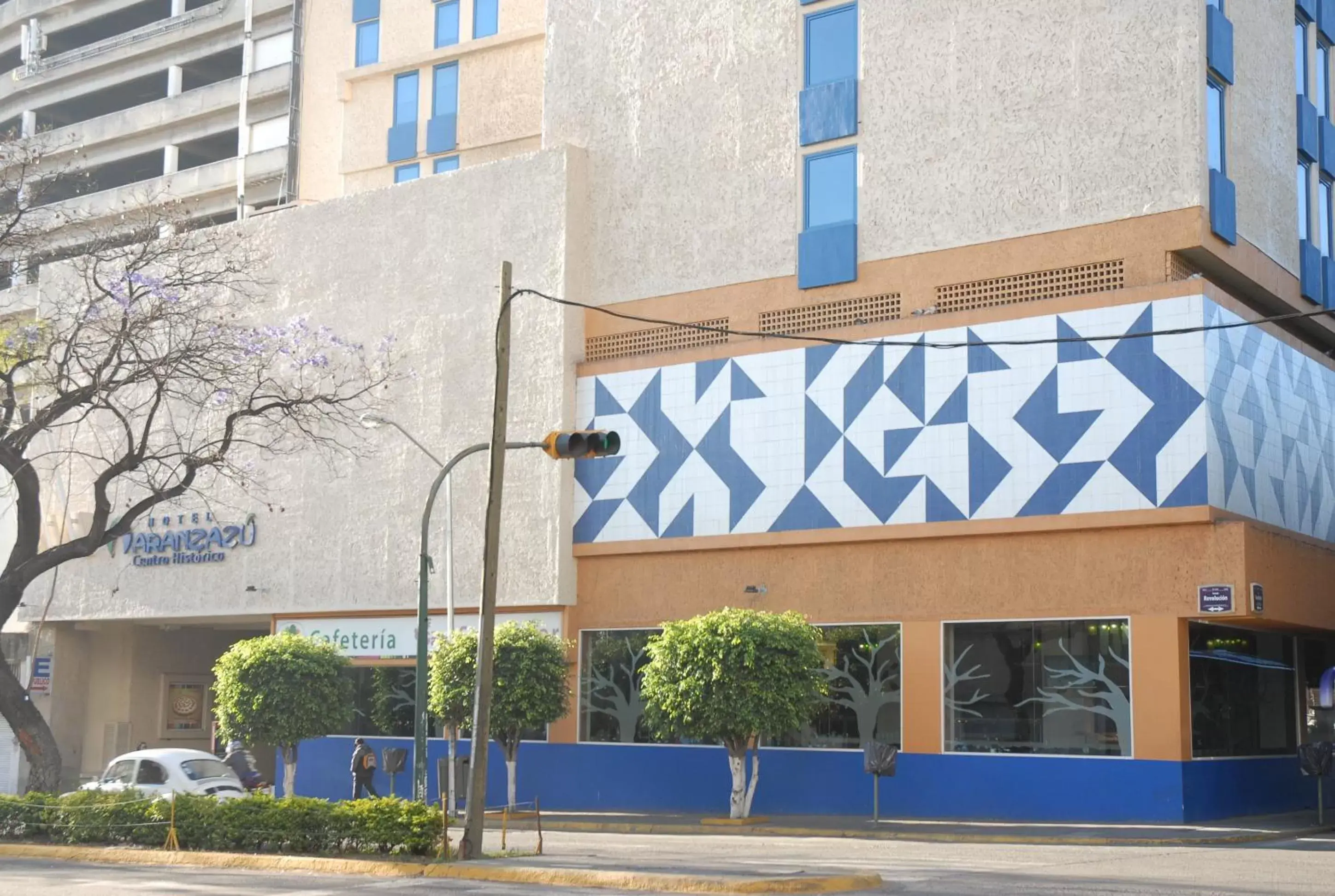 Facade/entrance, Property Building in Aranzazu Centro Historico