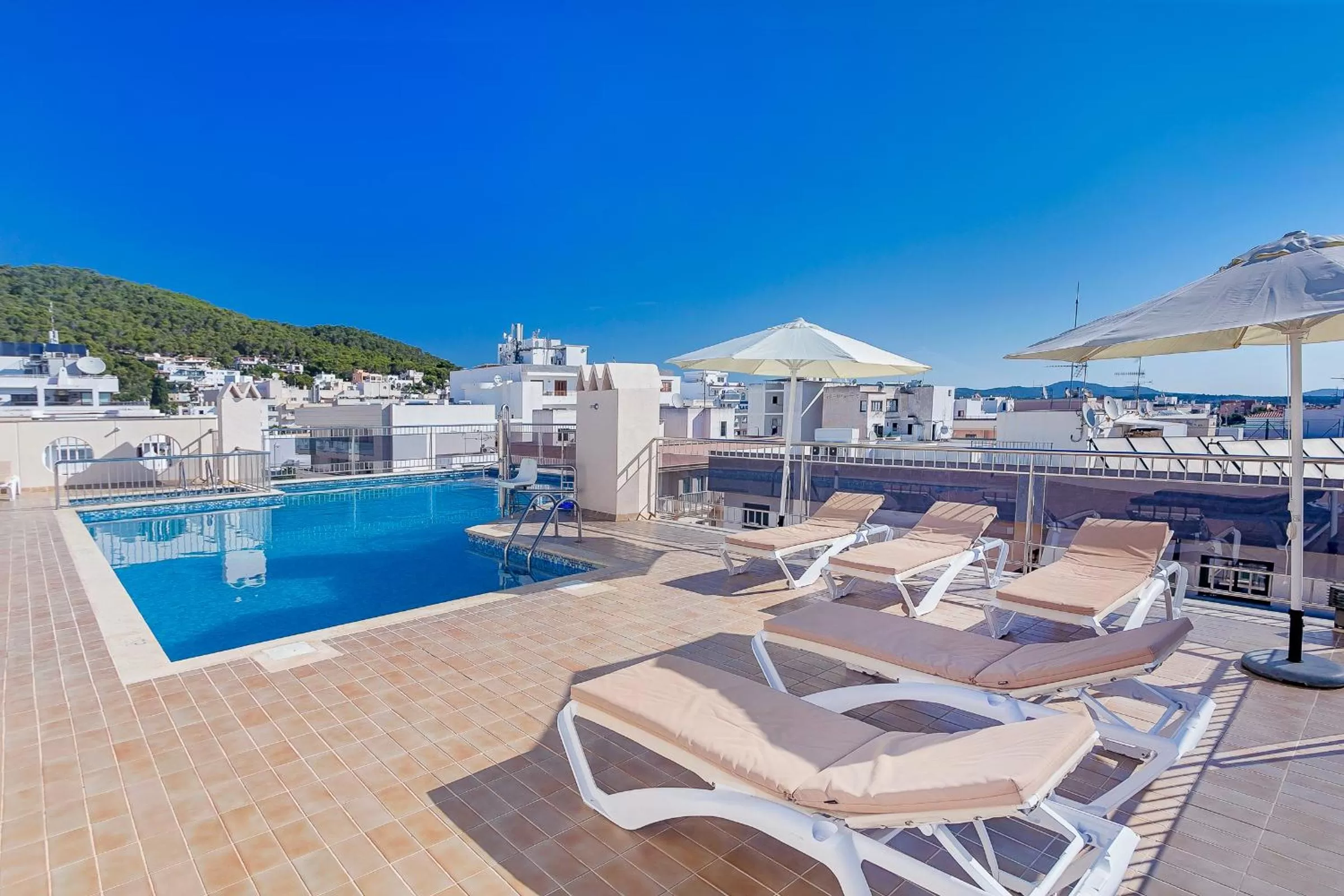 Aparthotel Duquesa Playa