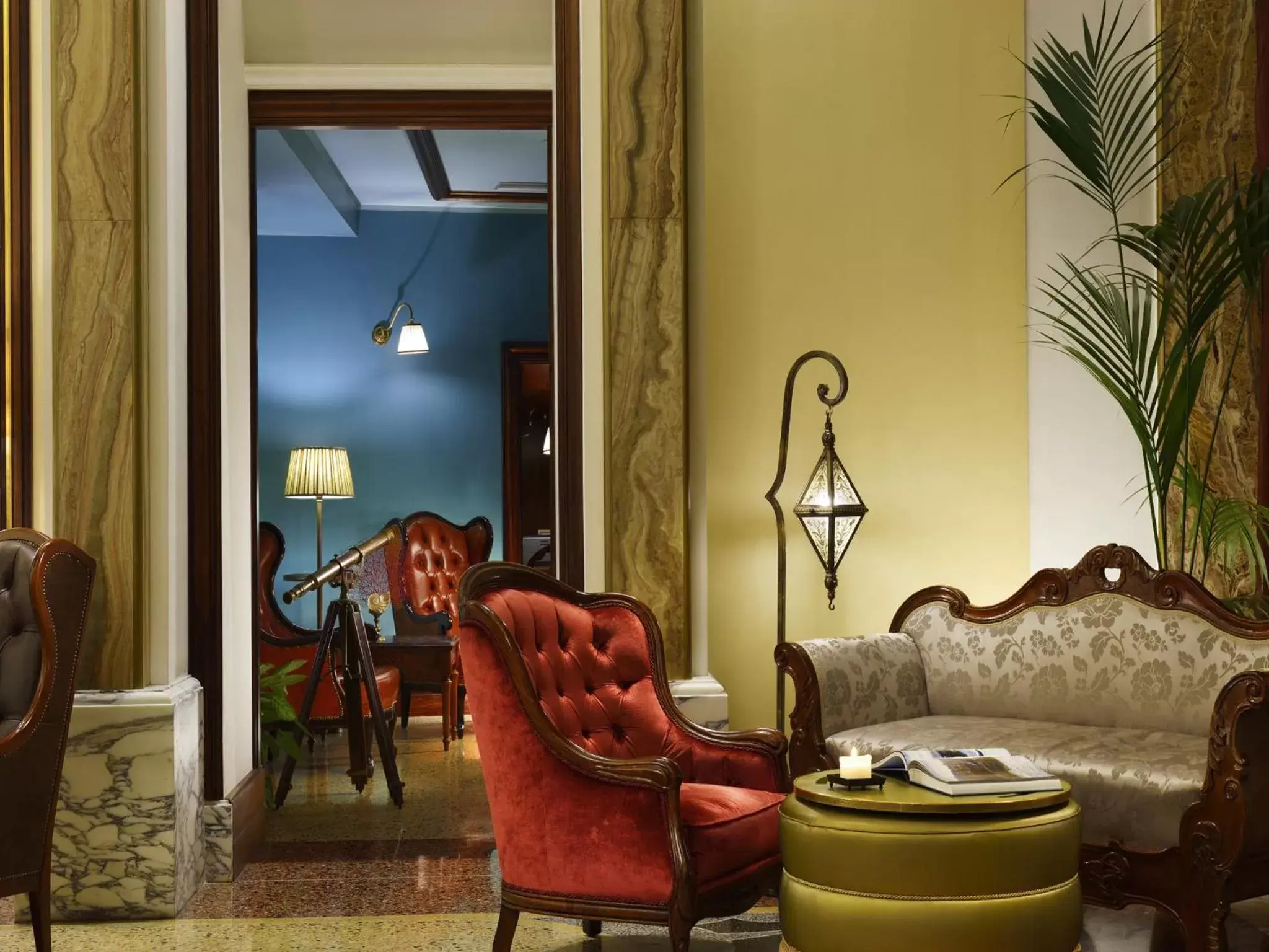 Lobby or reception, Seating Area in Grand Hotel Savoia
