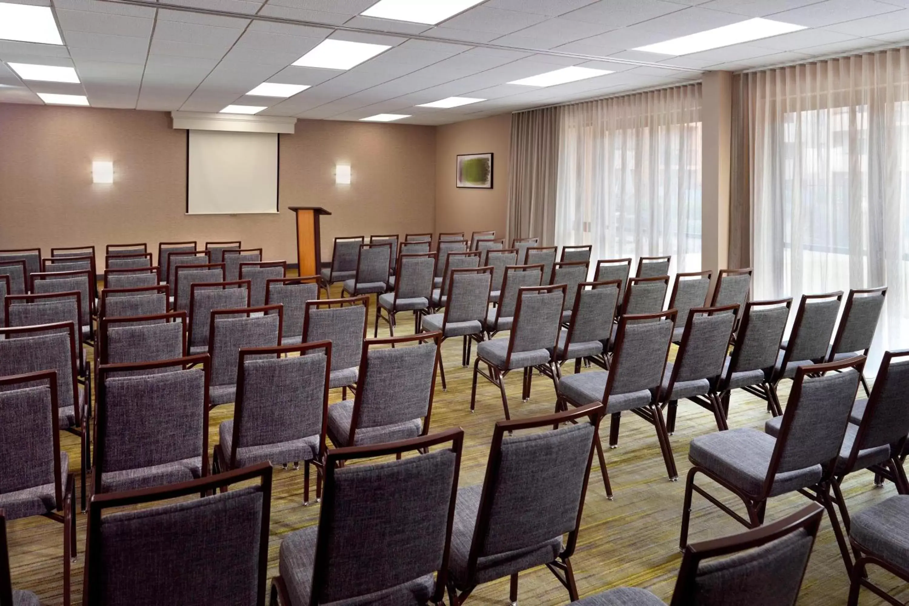Meeting/conference room in Courtyard by Marriott Perimeter Center