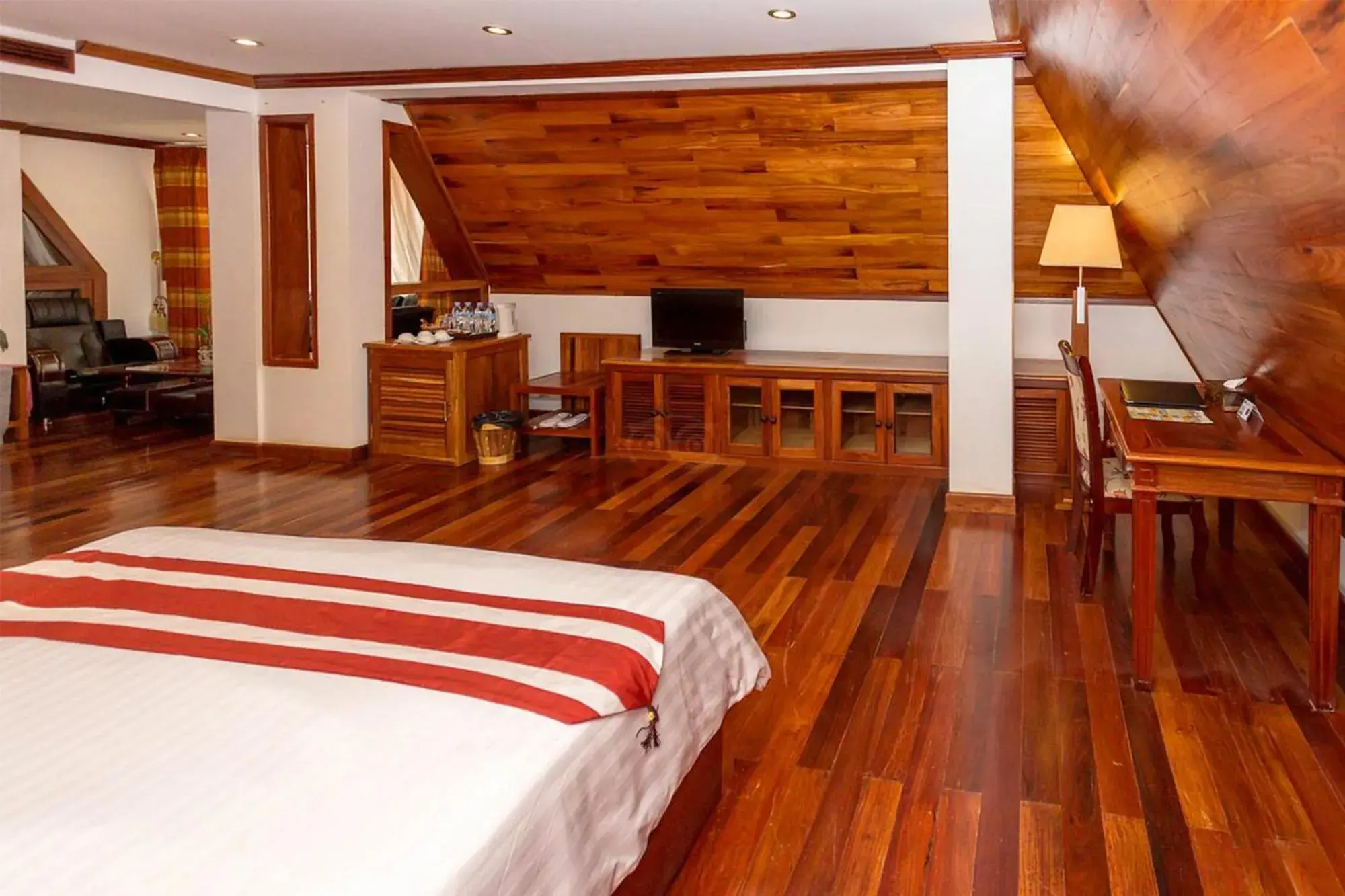 Bedroom in Cheathata CTA Hotel Siem Reap
