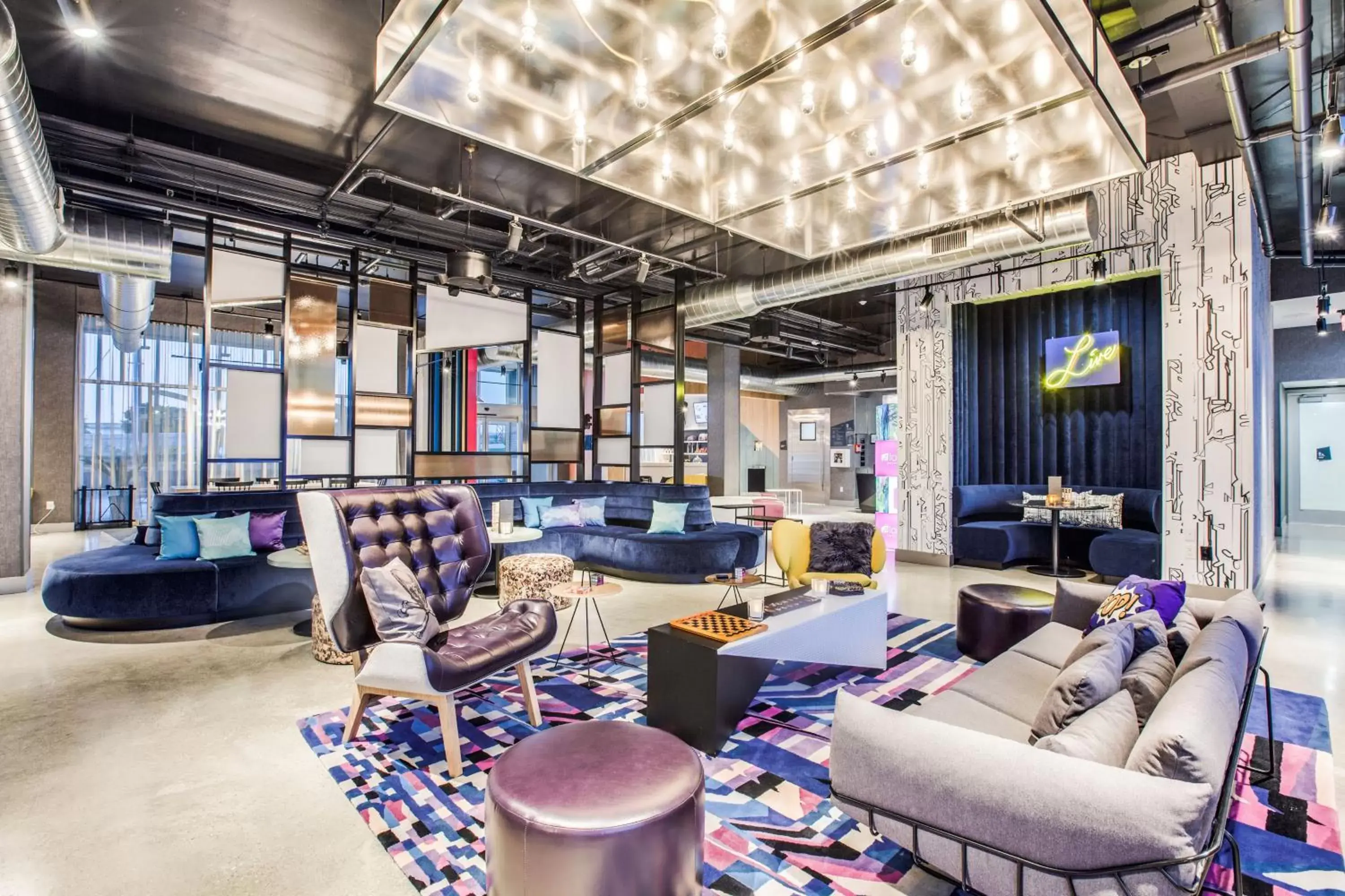 Lobby or reception, Restaurant/Places to Eat in Aloft Dallas Arlington Entertainment District