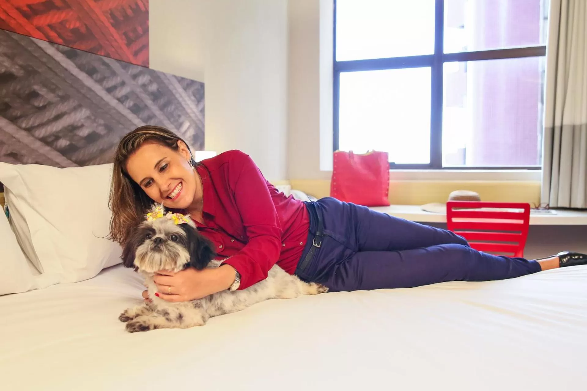 People, Bed in Ibis Maringa
