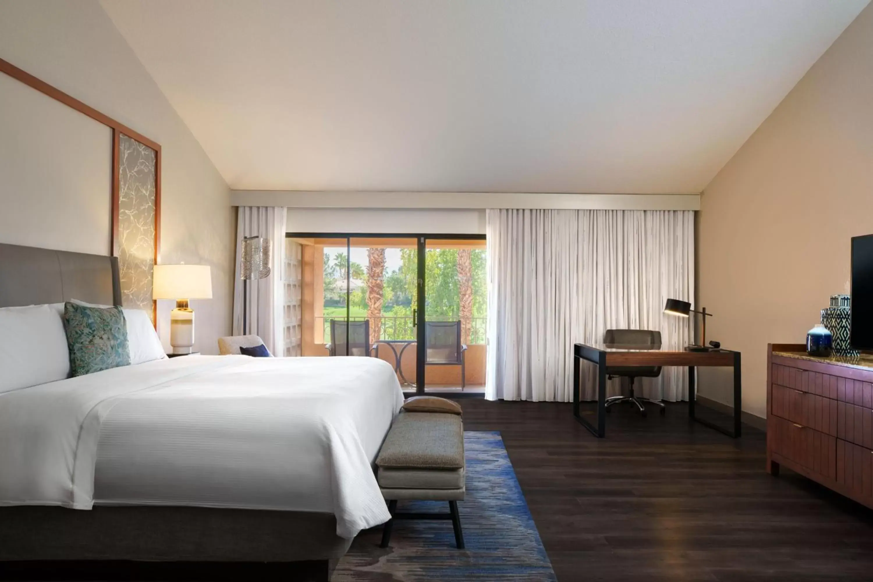 Bedroom in The Westin Rancho Mirage Golf Resort & Spa