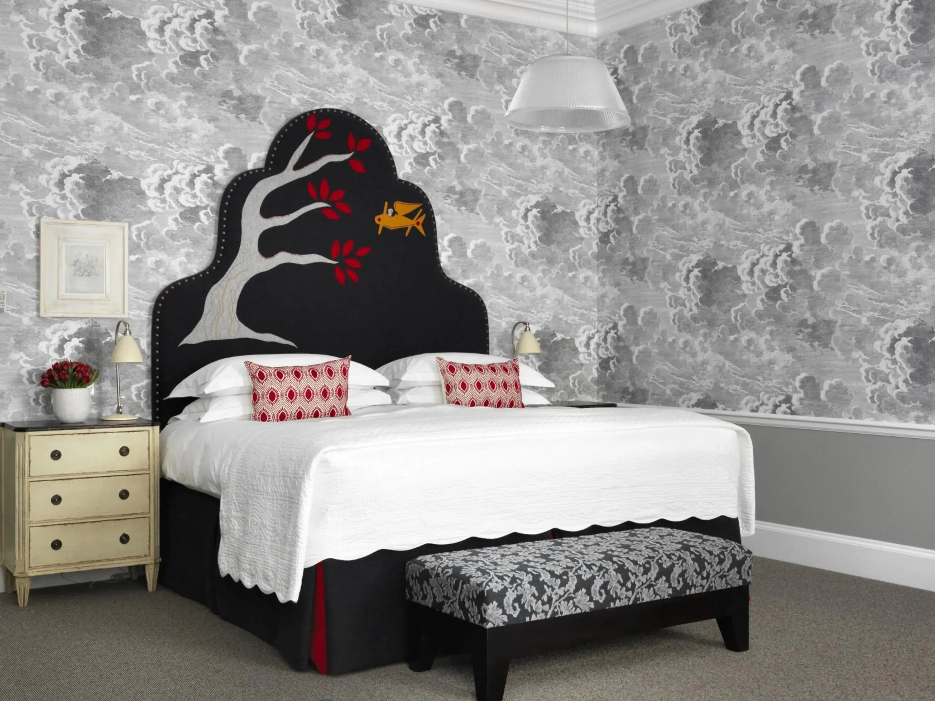 Bed in Haymarket Hotel, Firmdale Hotels