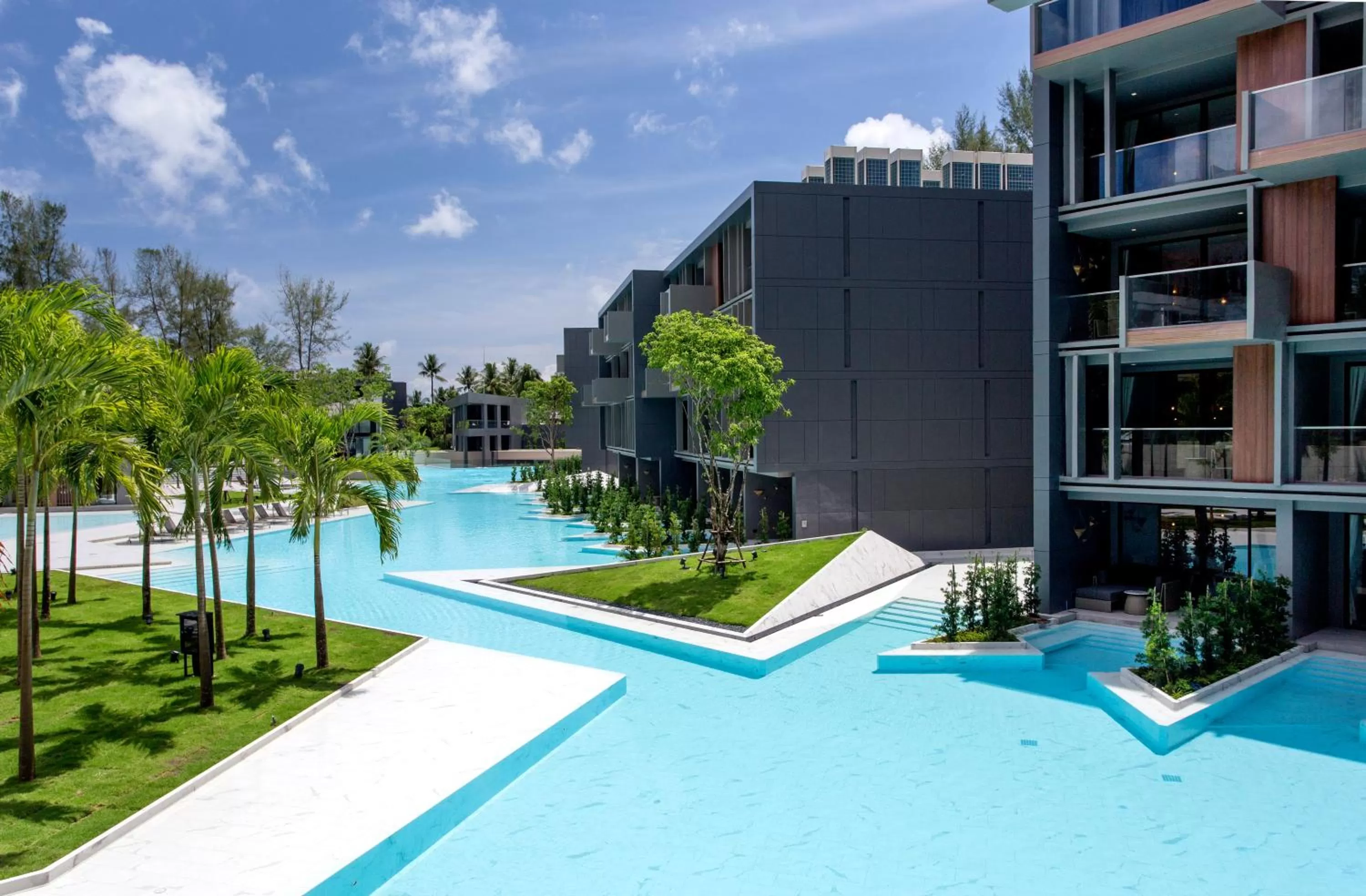 Swimming pool in La Vela Khao Lak - SHA Extra Plus