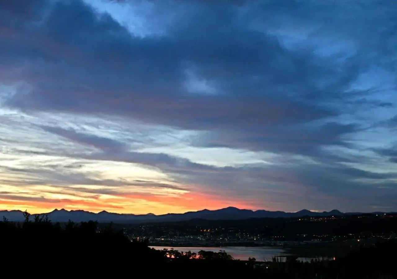 Sunset in Headlands House Guest Lodge