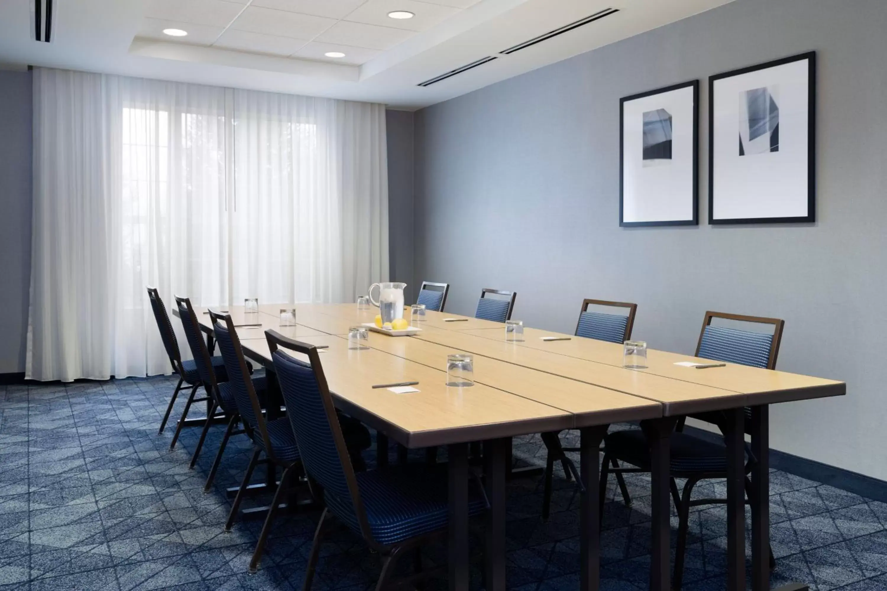 Meeting/conference room in Courtyard by Marriott Columbus New Albany