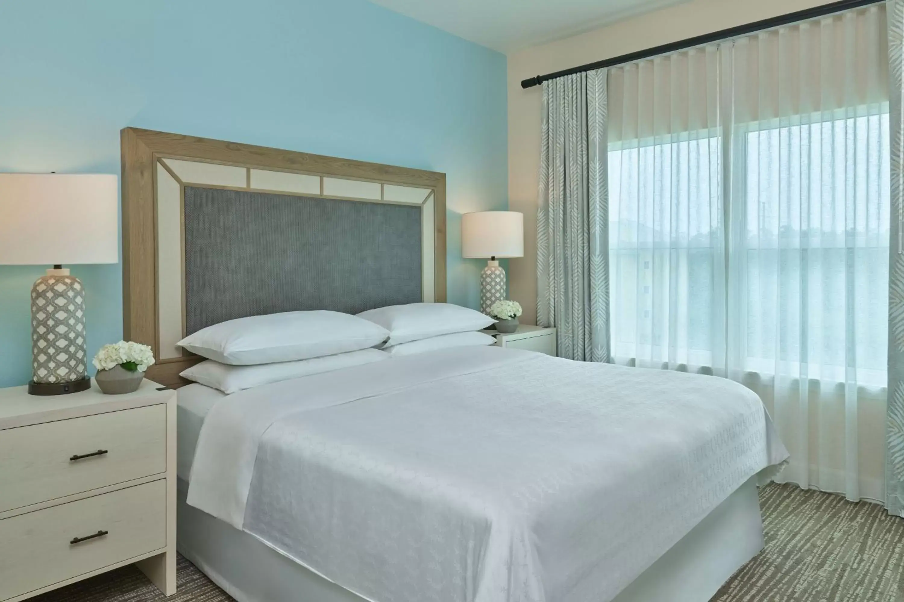 Bedroom, Bed in Sheraton Vistana Villages Resort Villas, I-Drive Orlando