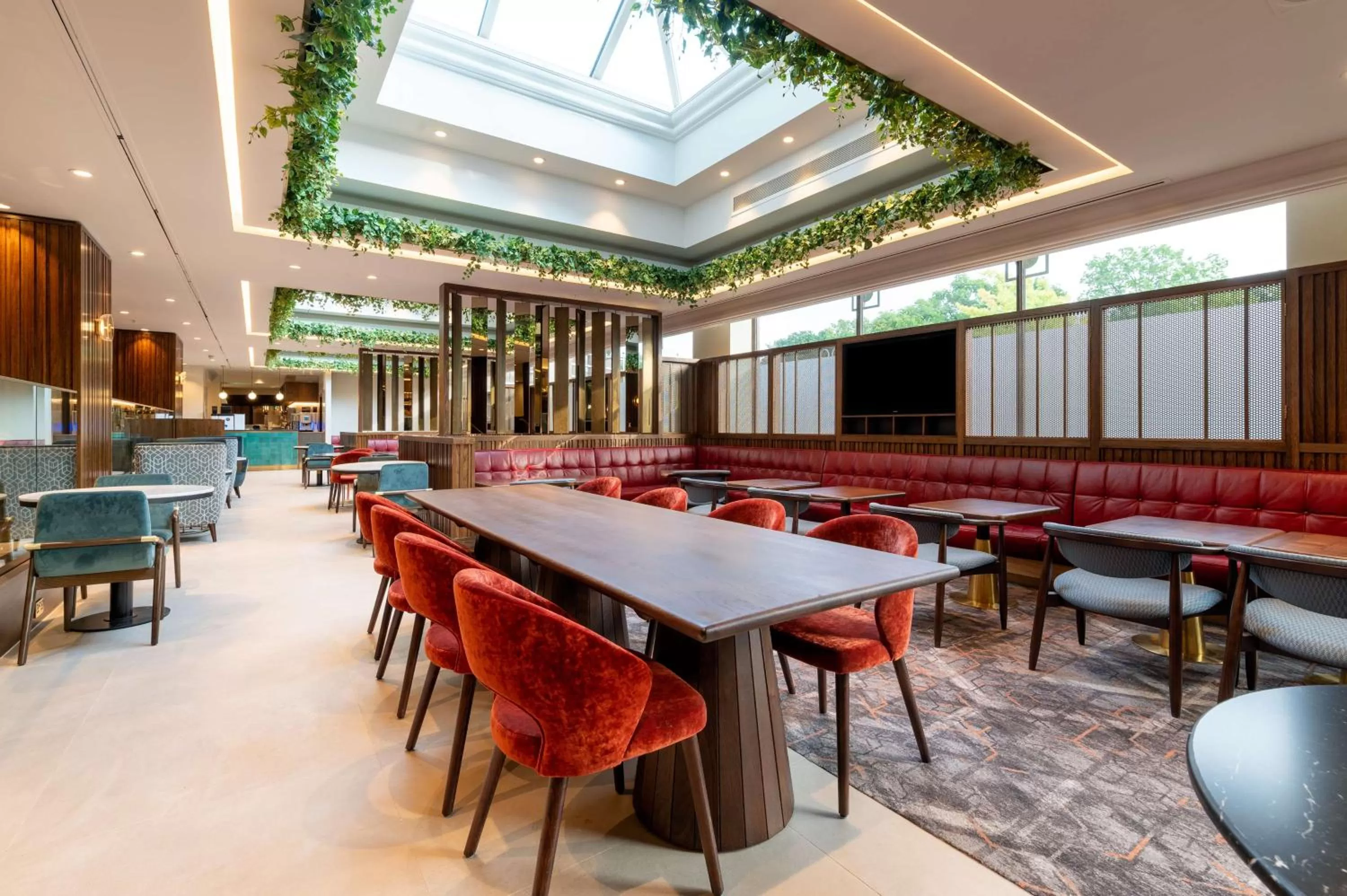 Restaurant/places to eat in Hilton Birmingham Metropole Hotel