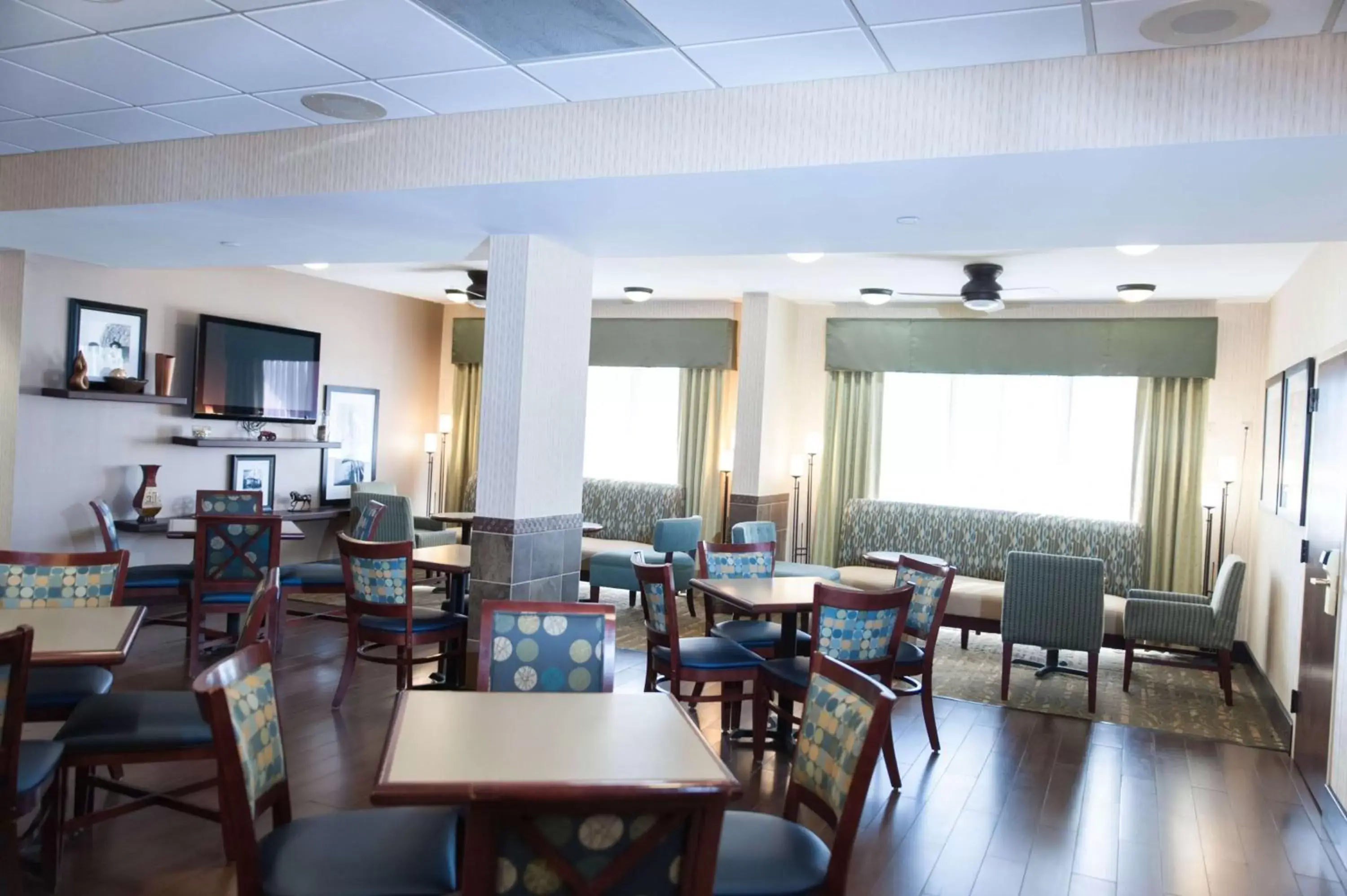 Dining area, Restaurant/Places to Eat in Hampton Inn - North Platte