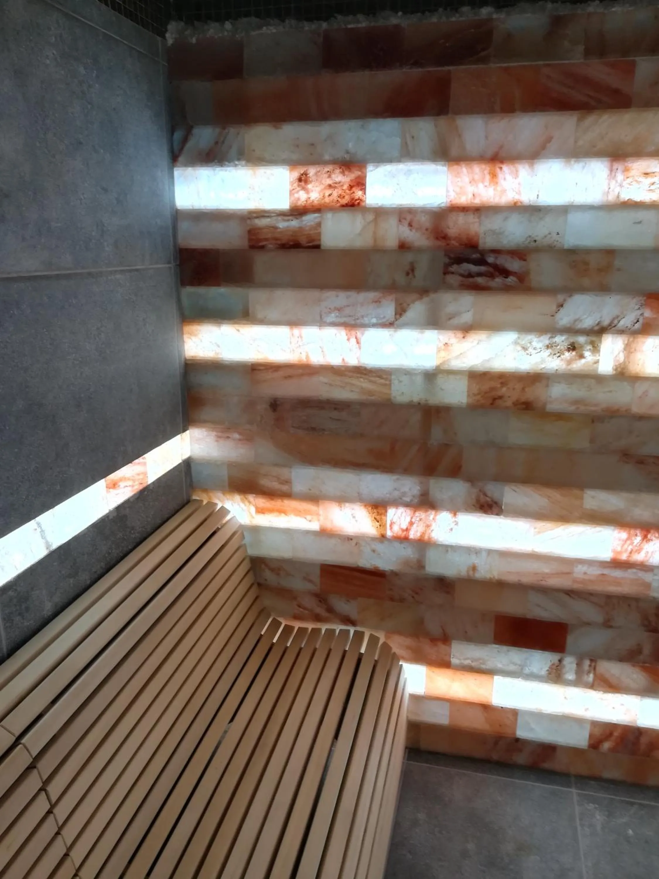 Spa and wellness centre/facilities in Hotel & Spa Ciudad de Binéfar