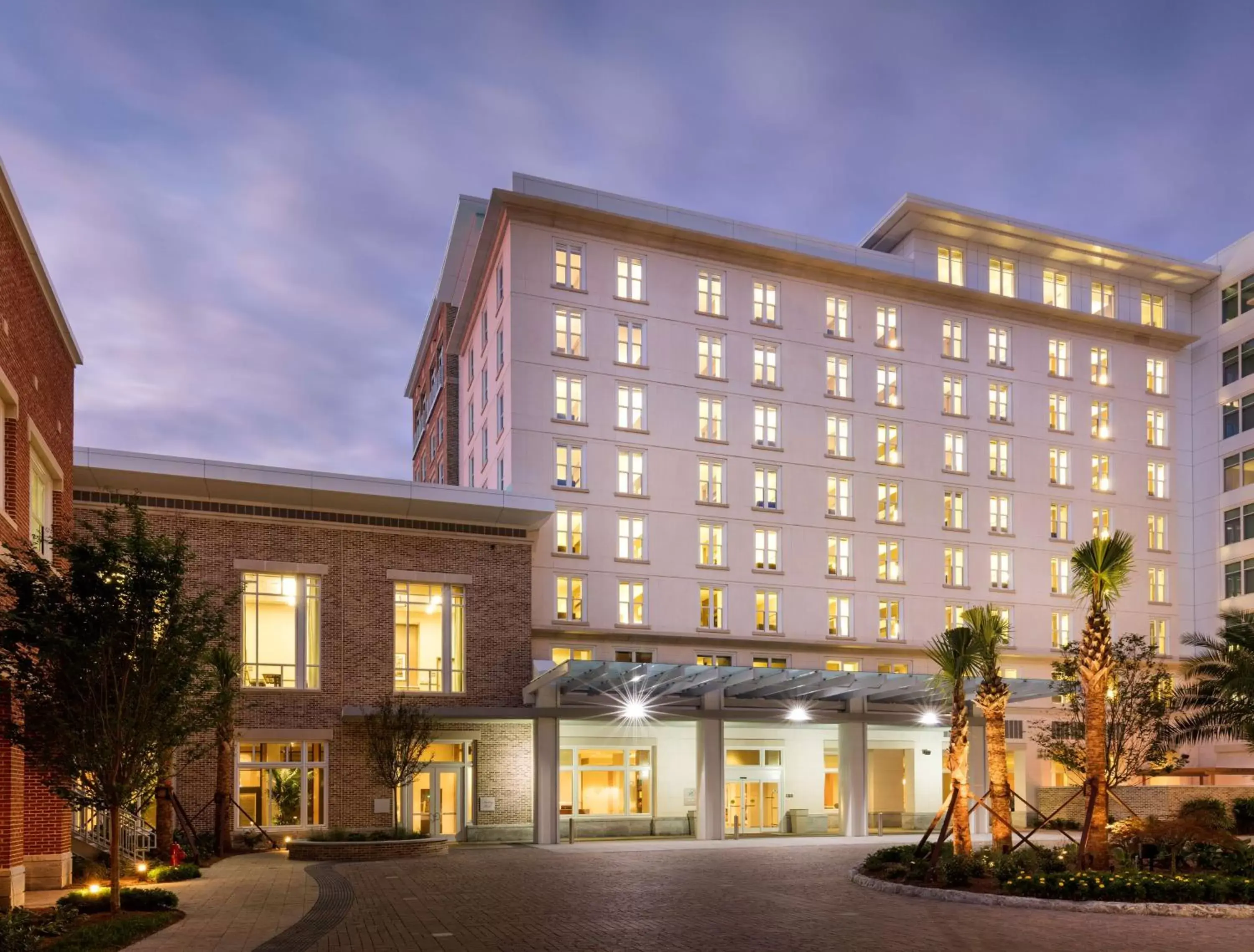 Property building in Hyatt House Charleston - Historic District