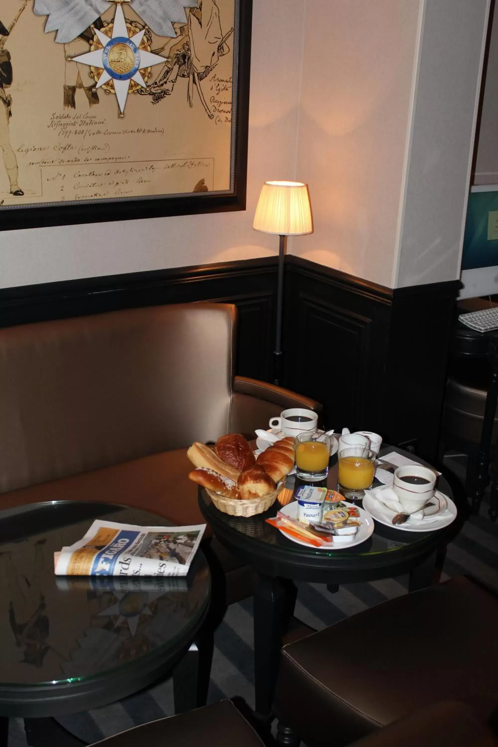 Breakfast in Hotel Saint Cyr Etoile