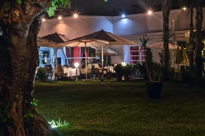 Restaurant/places to eat in Le Sphinx Boutique Hôtel