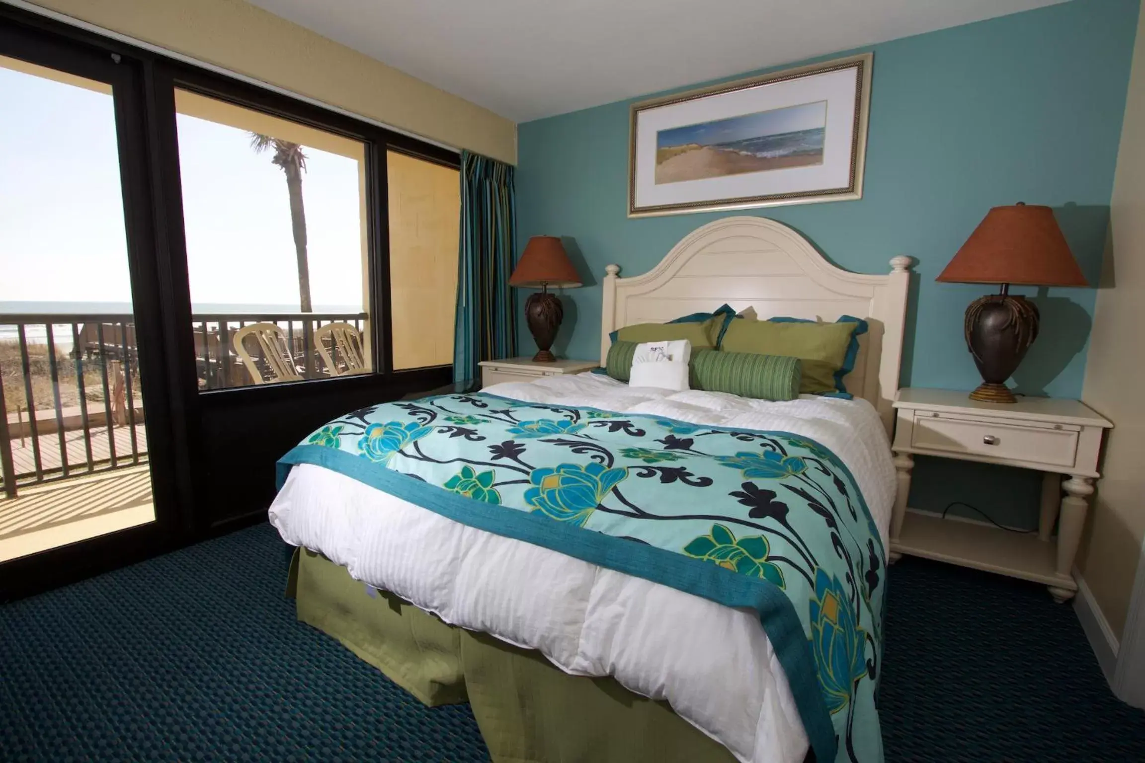 Bed in Peppertree by the Sea by Capital Vacations