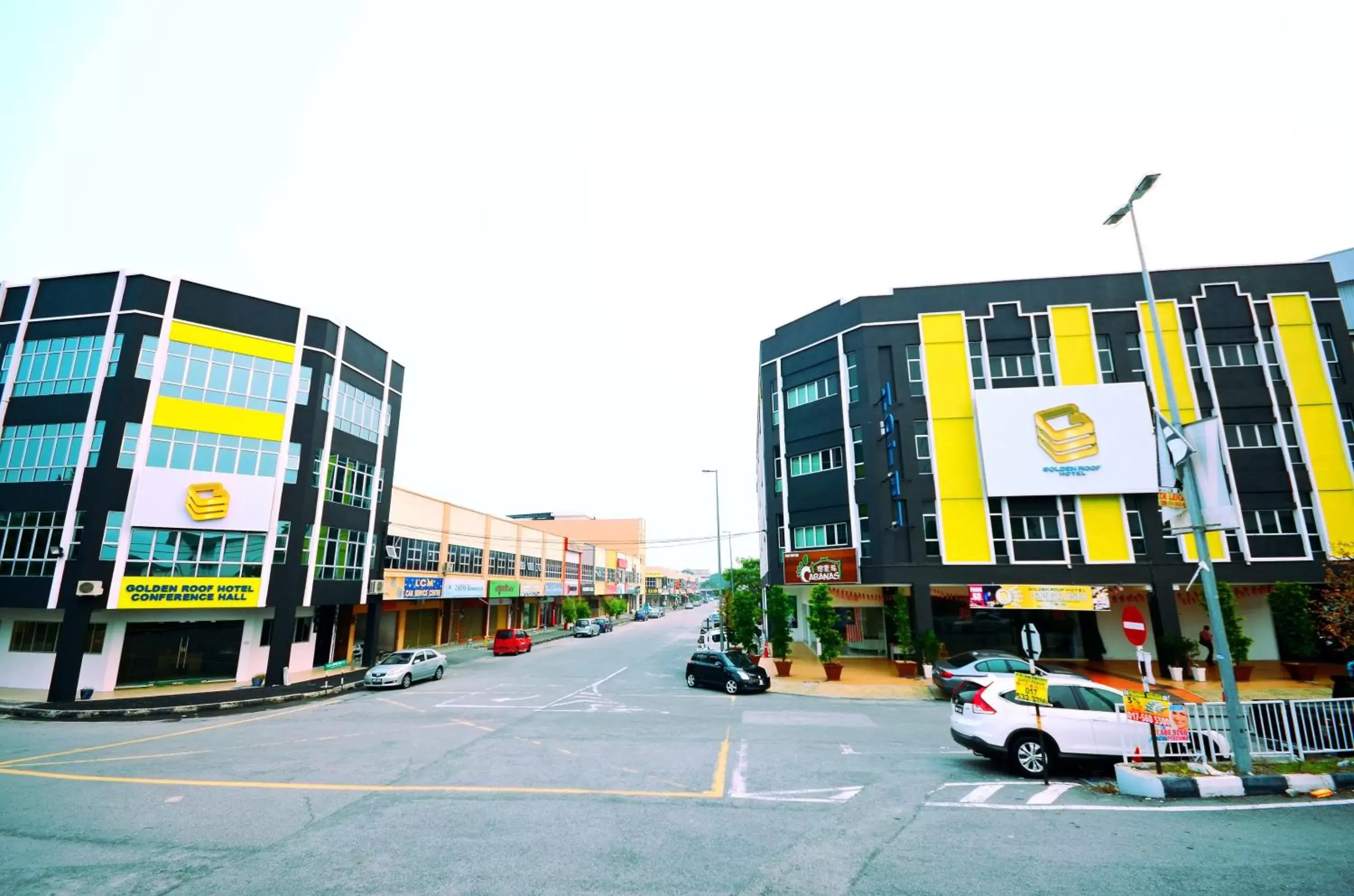Property building in Golden Roof Hotel Ampang Ipoh