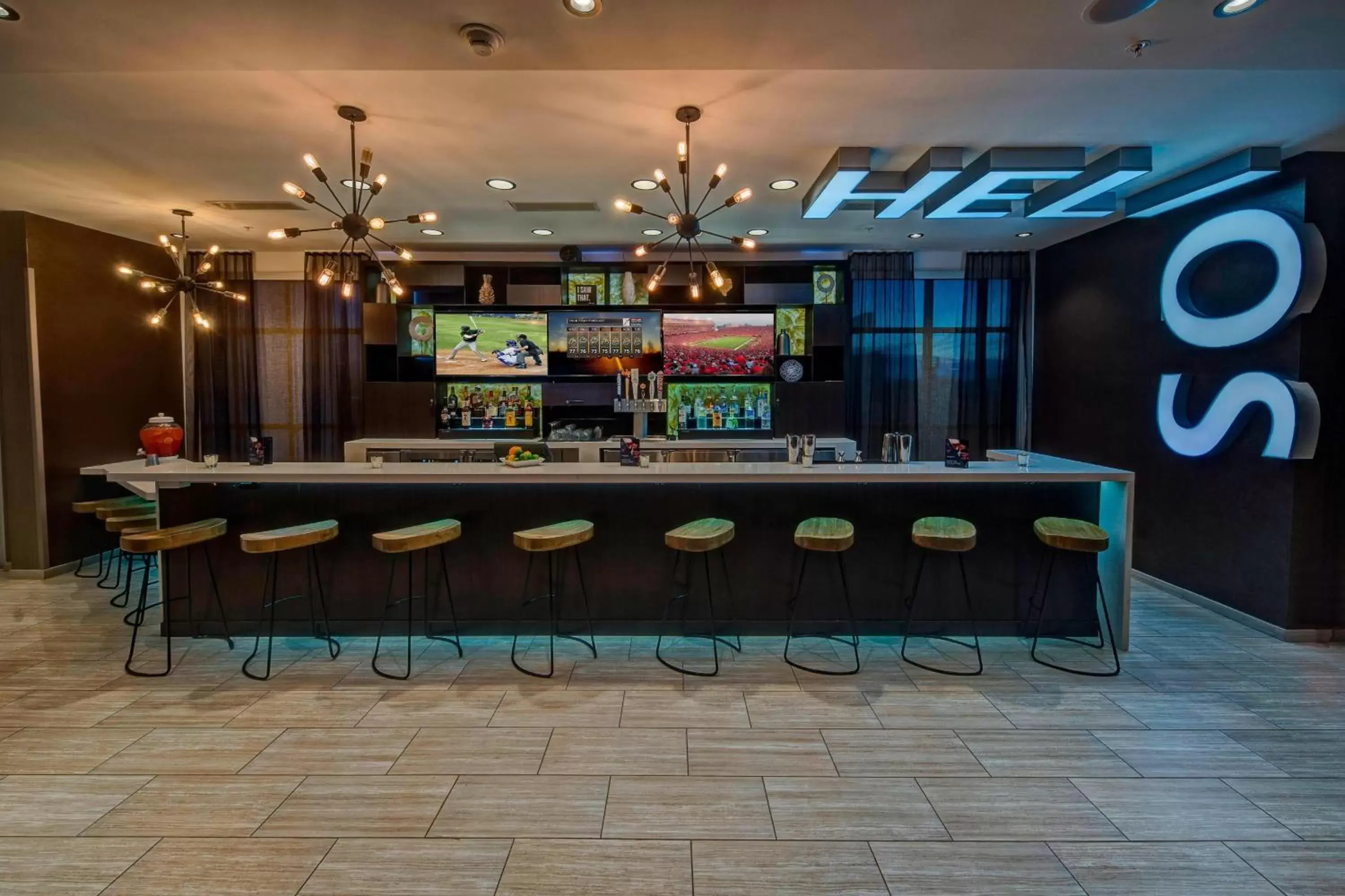 Restaurant/places to eat in SpringHill Suites by Marriott Amarillo