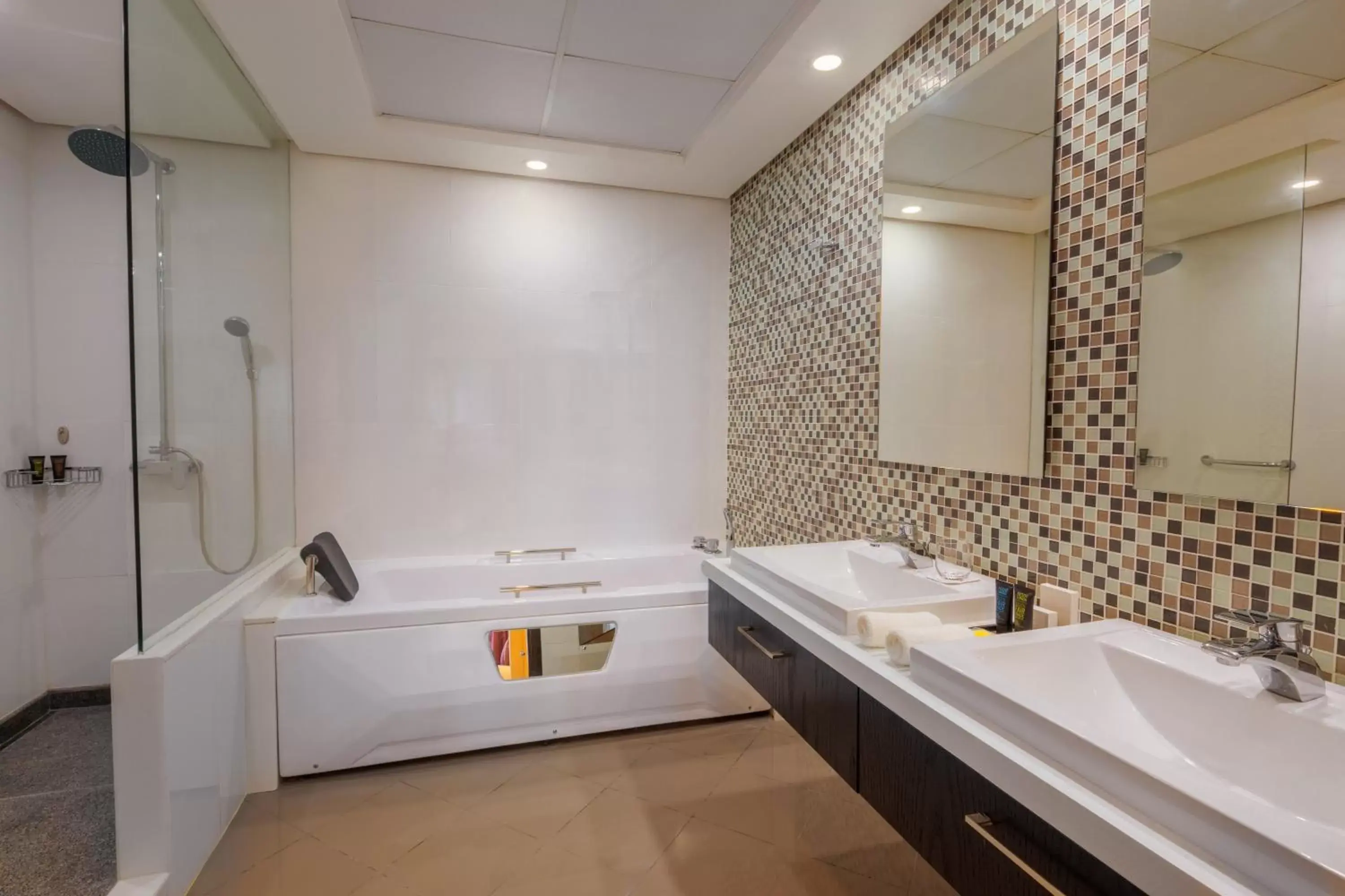 Premium Two Bedroom Apartment - Smoking in Ramada Hotel and Suites Amwaj Islands
