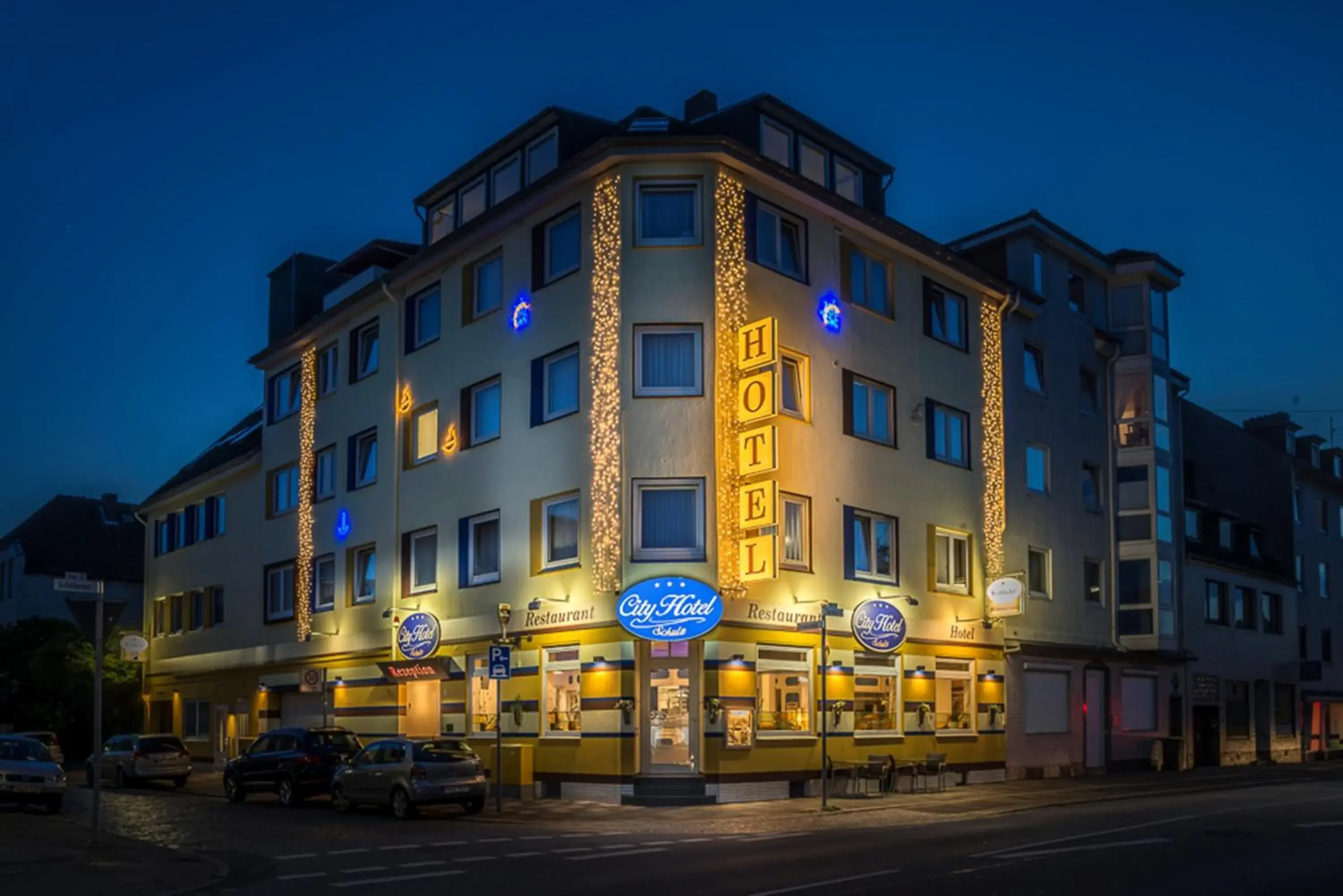 Facade/entrance, Property Building in City Hotel