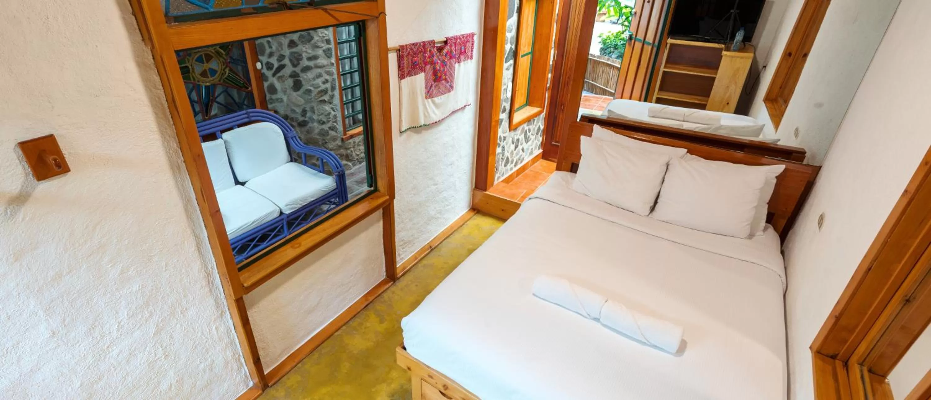 Bed in El Dragon Hotel