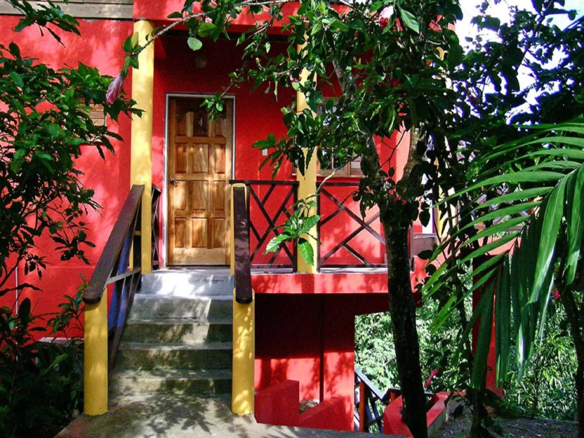 Facade/entrance, Balcony/Terrace in Bay View Eco Resort & Spa